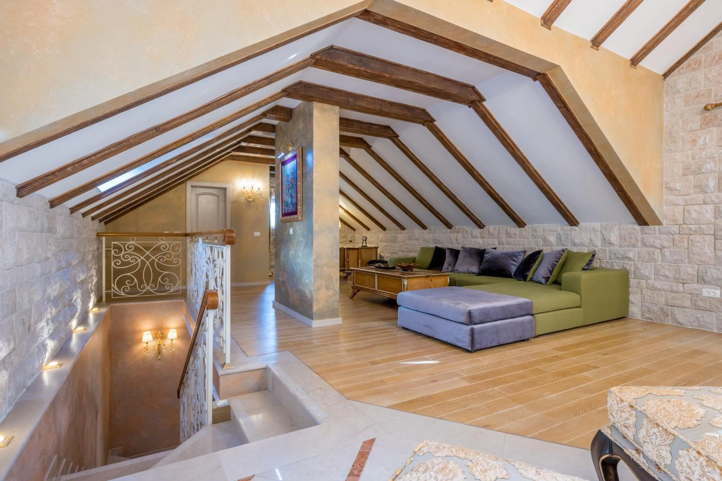 Conte Hotel & Restaurant