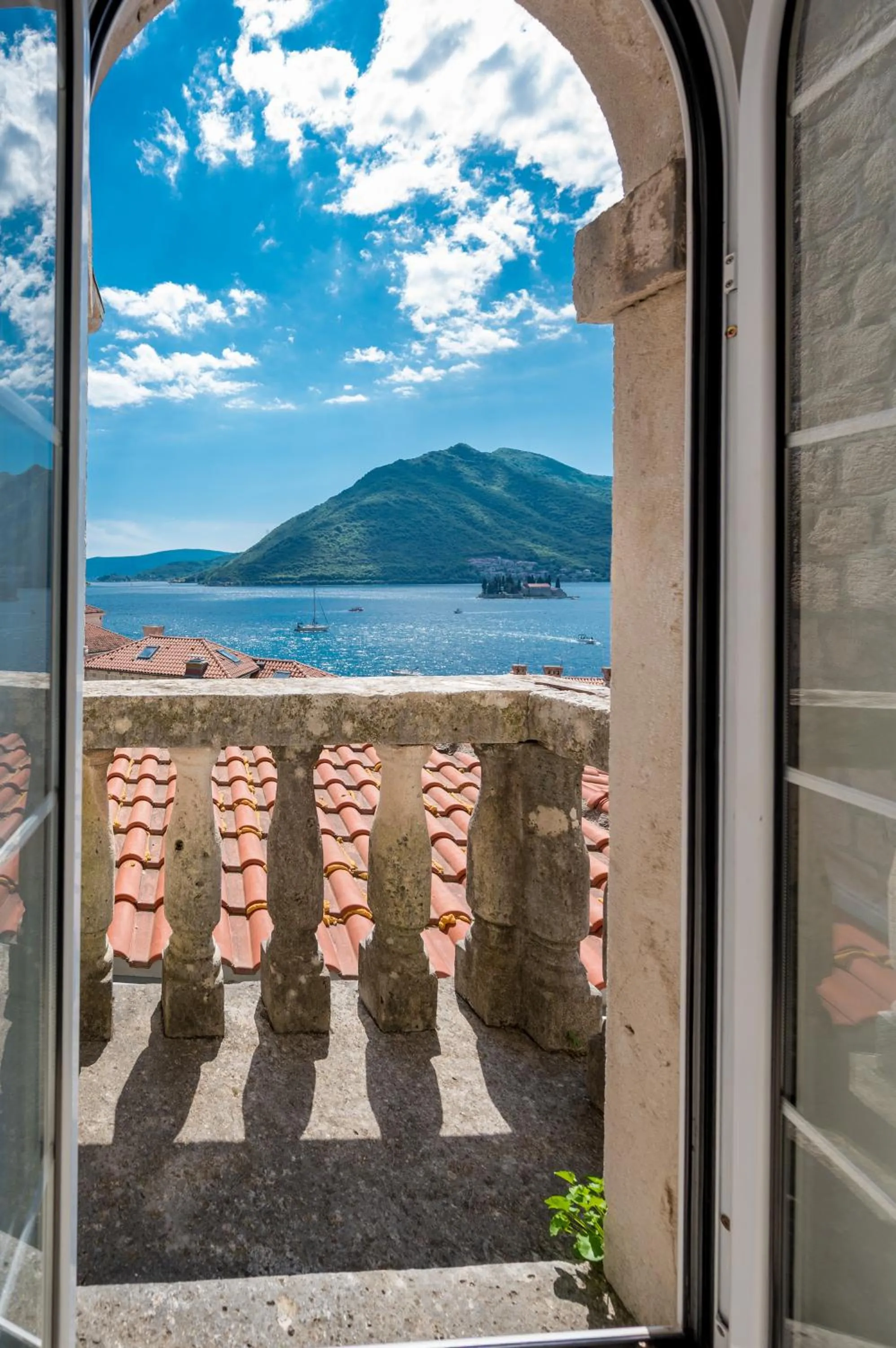 Conte Hotel & Restaurant