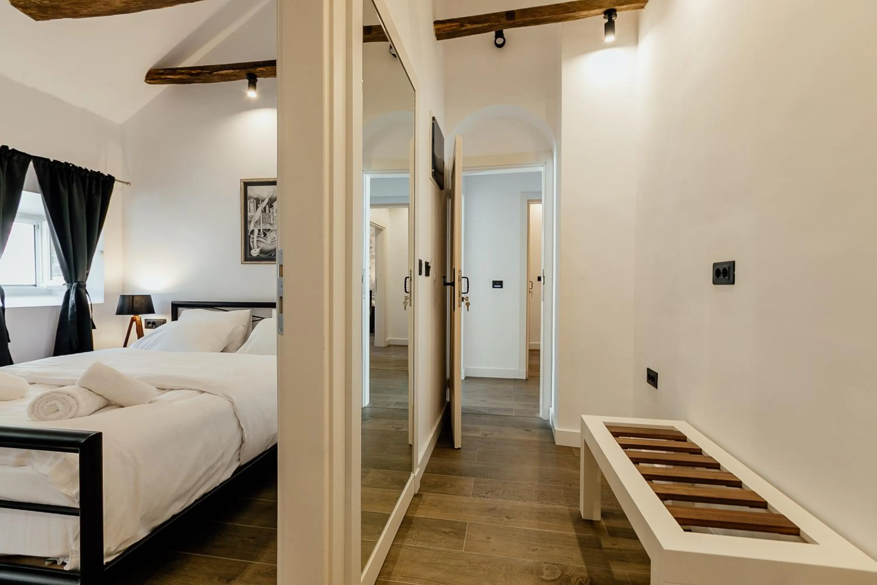 Bed in Conte Hotel & Restaurant