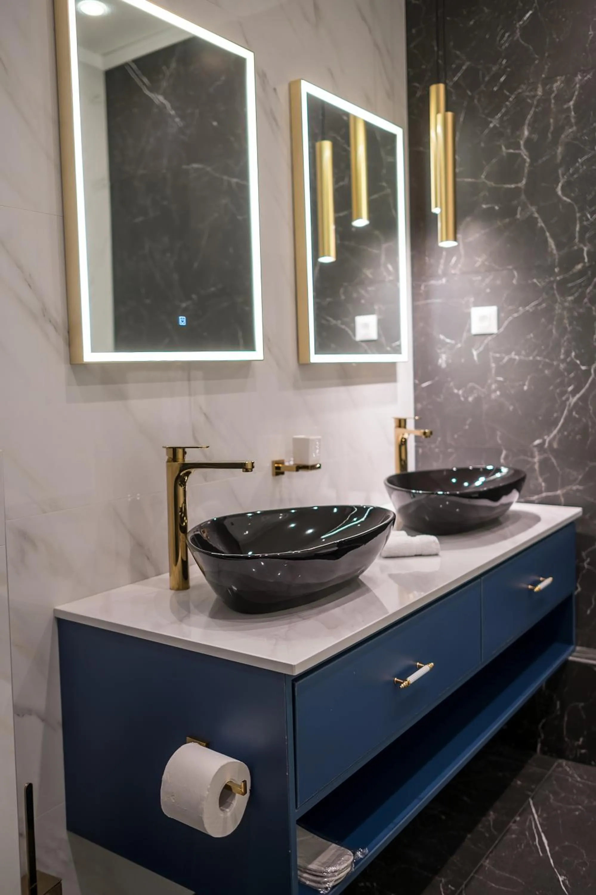 Conte Hotel & Restaurant