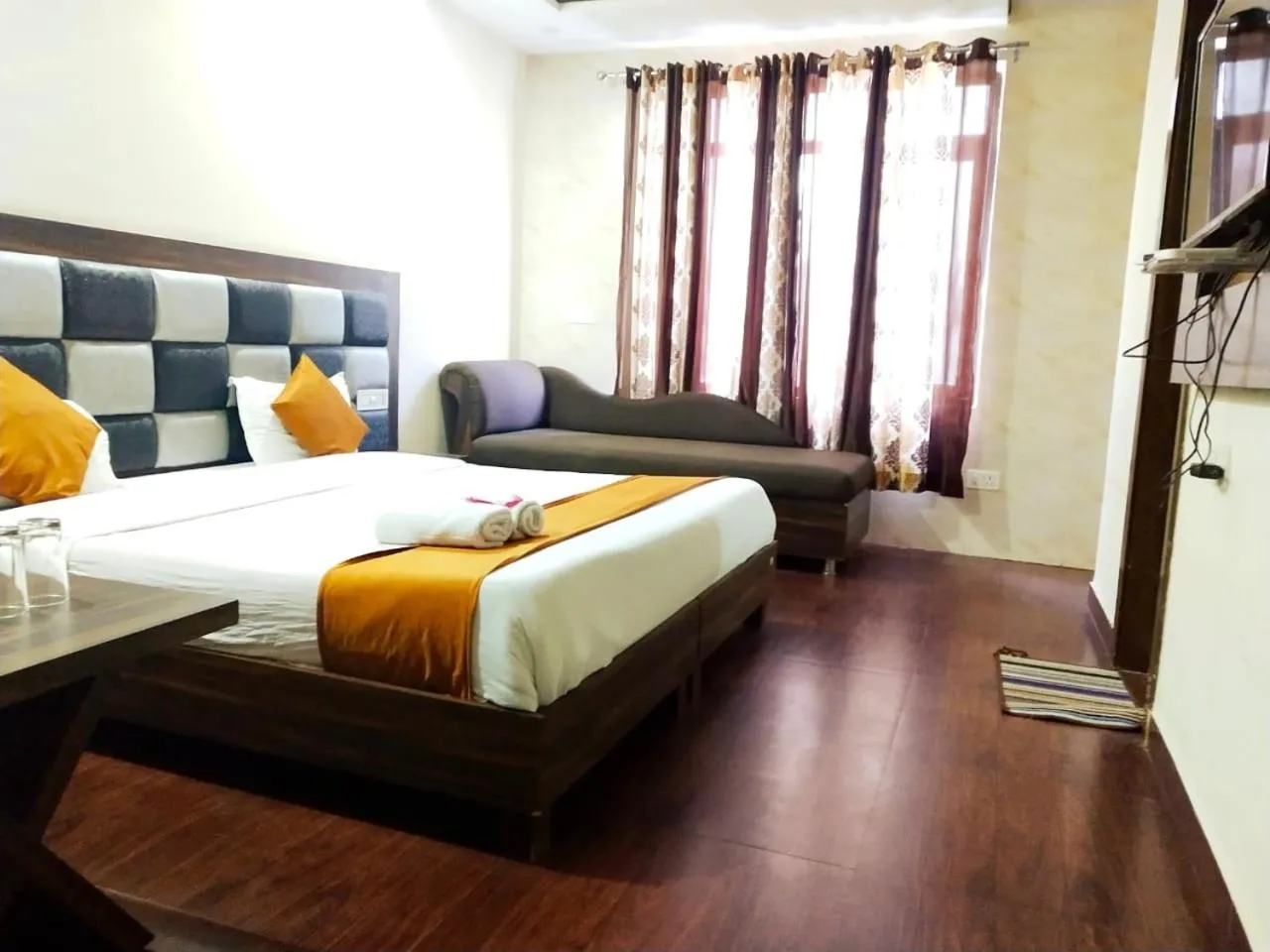 Bedroom, Bed in Hotel Sukhman Residency