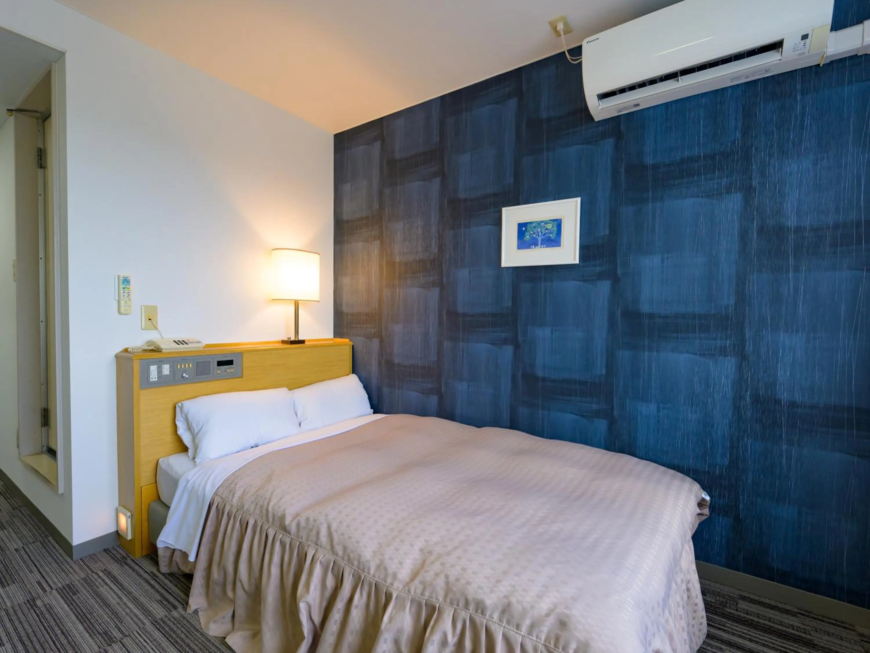 Photo of the whole room, Bed in Hisai Green Hotel