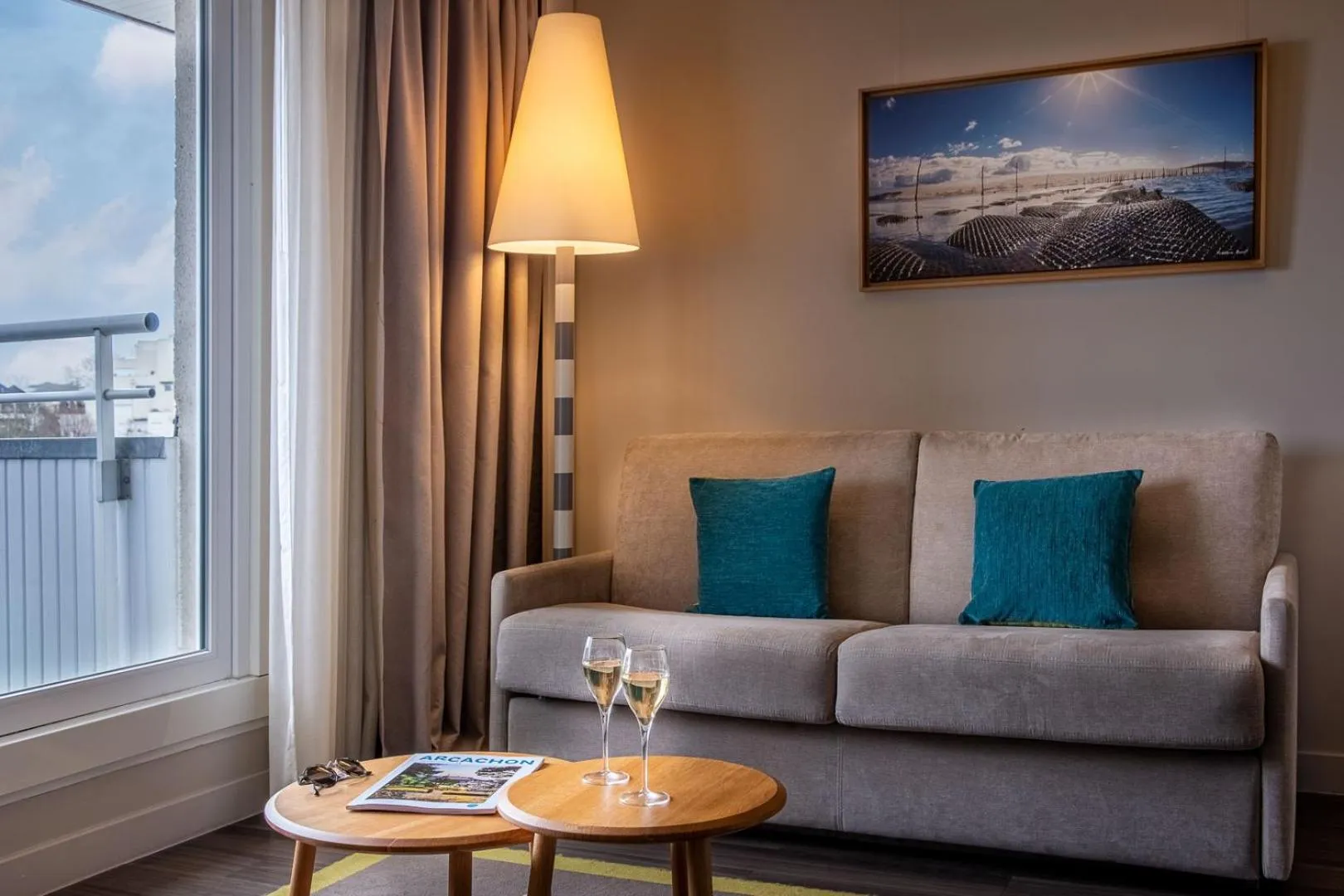 Living room in Hôtel Le B d'Arcachon by Inwood Hotels
