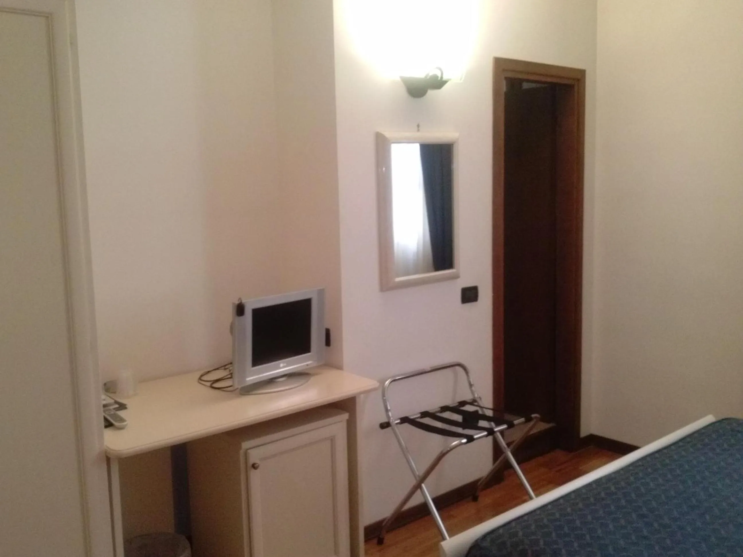 Photo of the whole room in La Vela