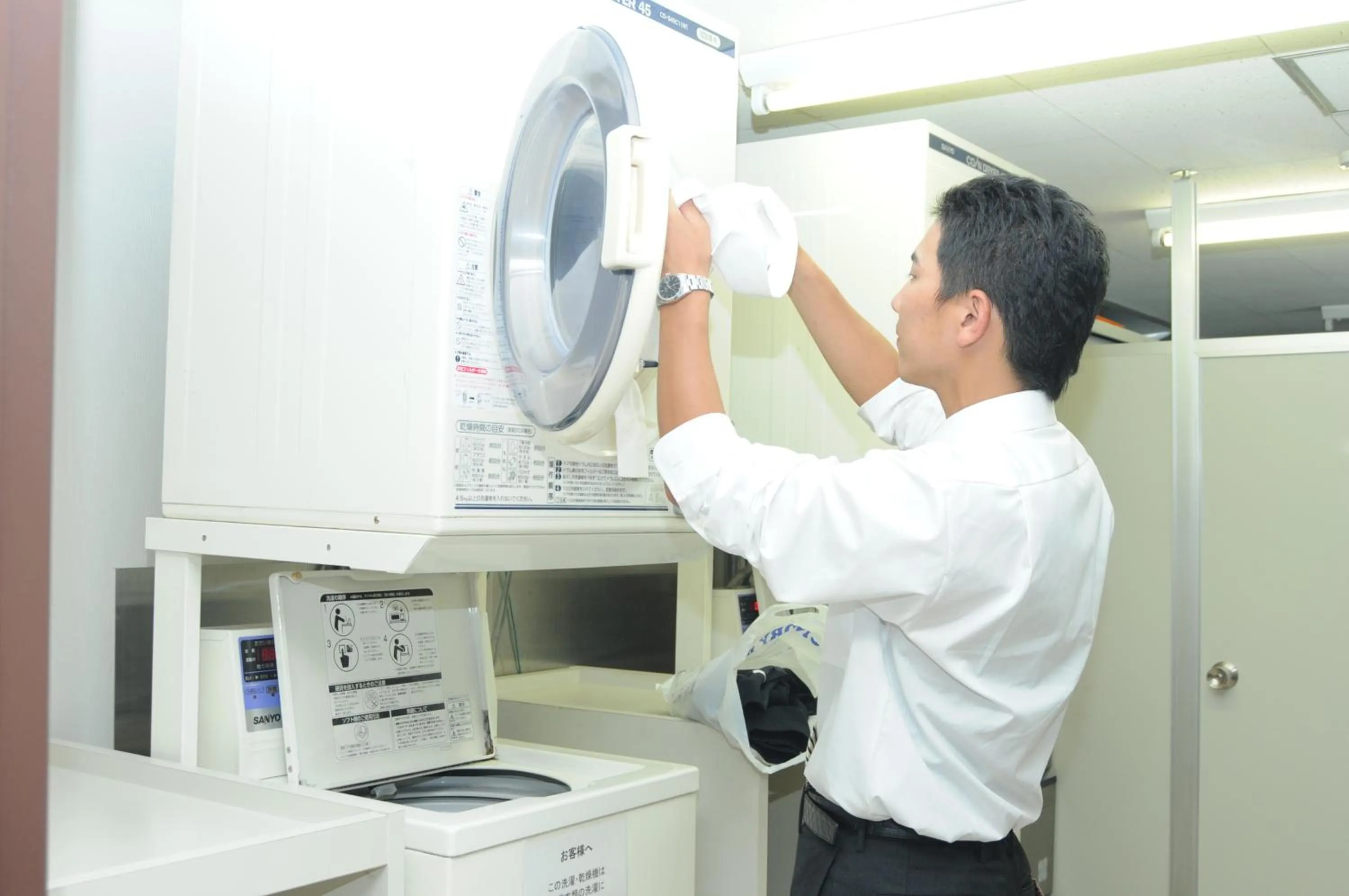 Area and facilities in Nawa Plaza Hotel