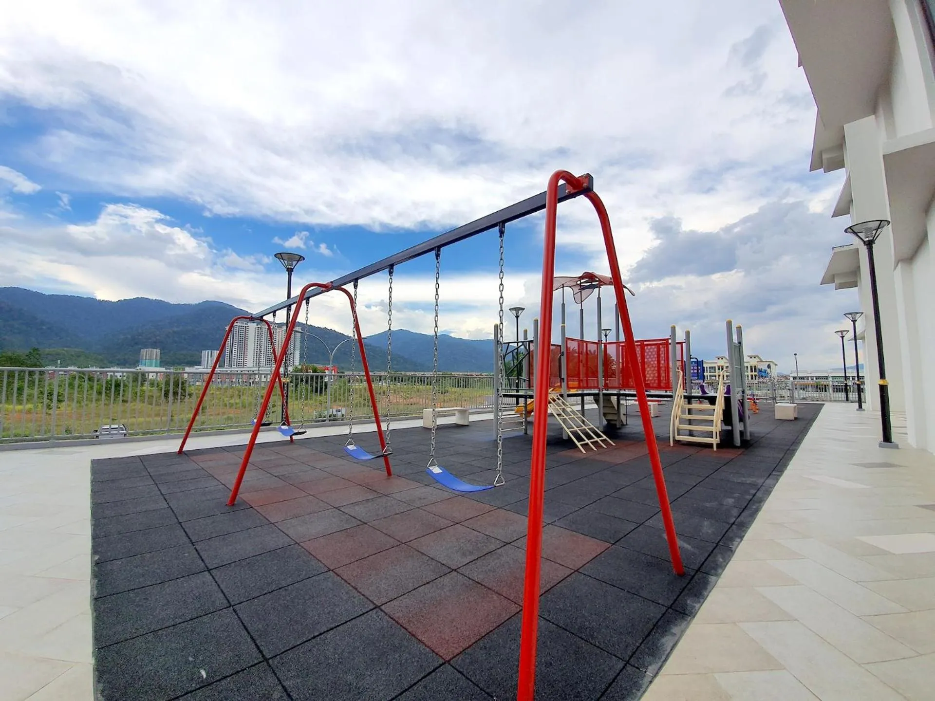 Children play ground in Ipoh Meru Casa Kayangan by BeeStay