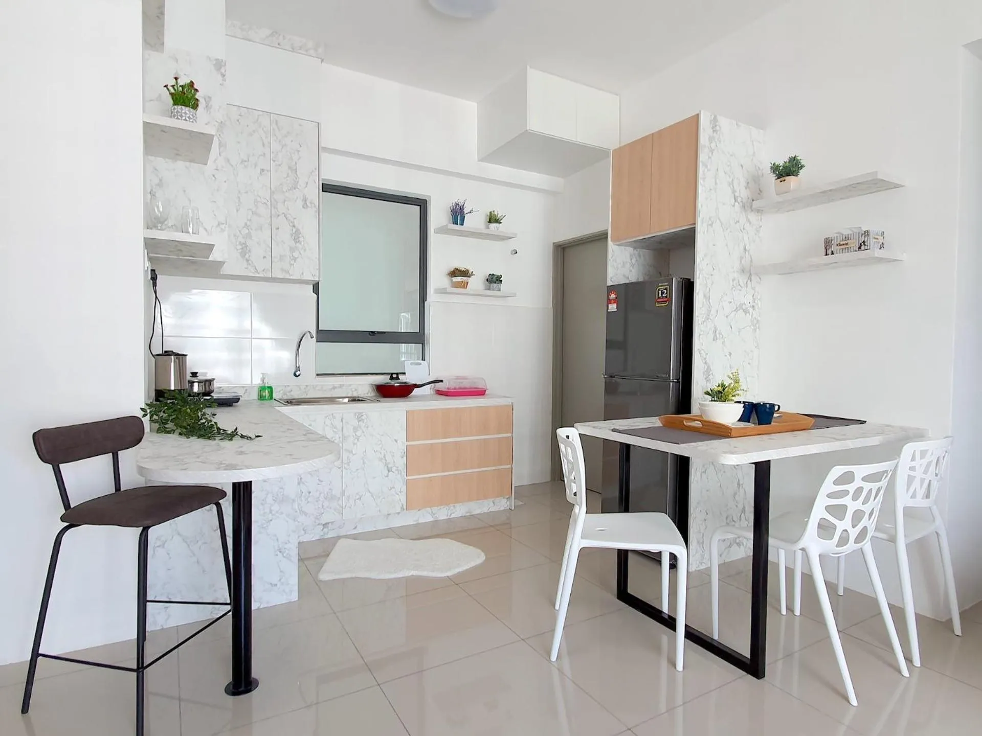 Kitchen or kitchenette in Ipoh Meru Casa Kayangan by BeeStay