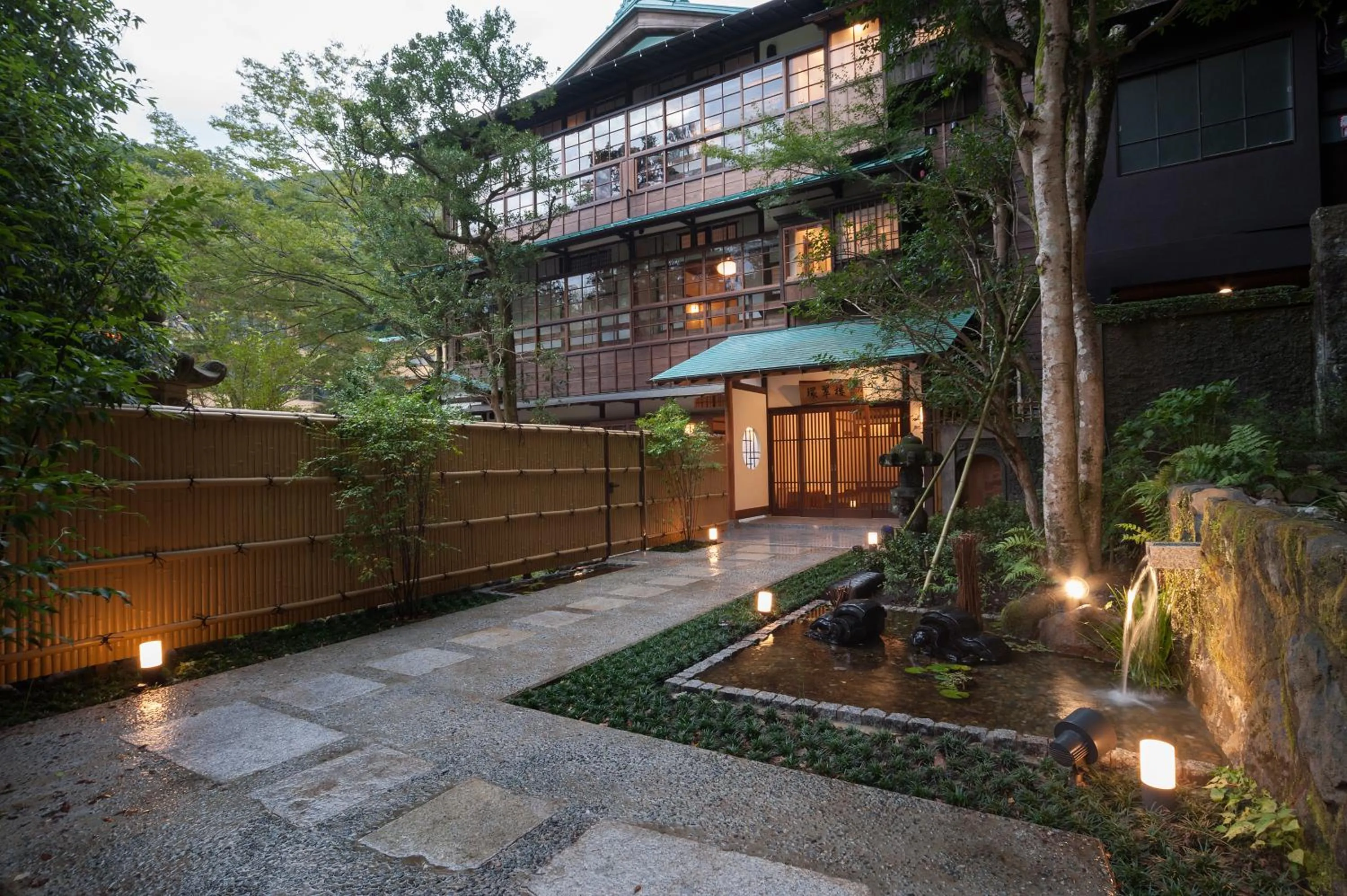 Property building in KANSUIRO ANNEX