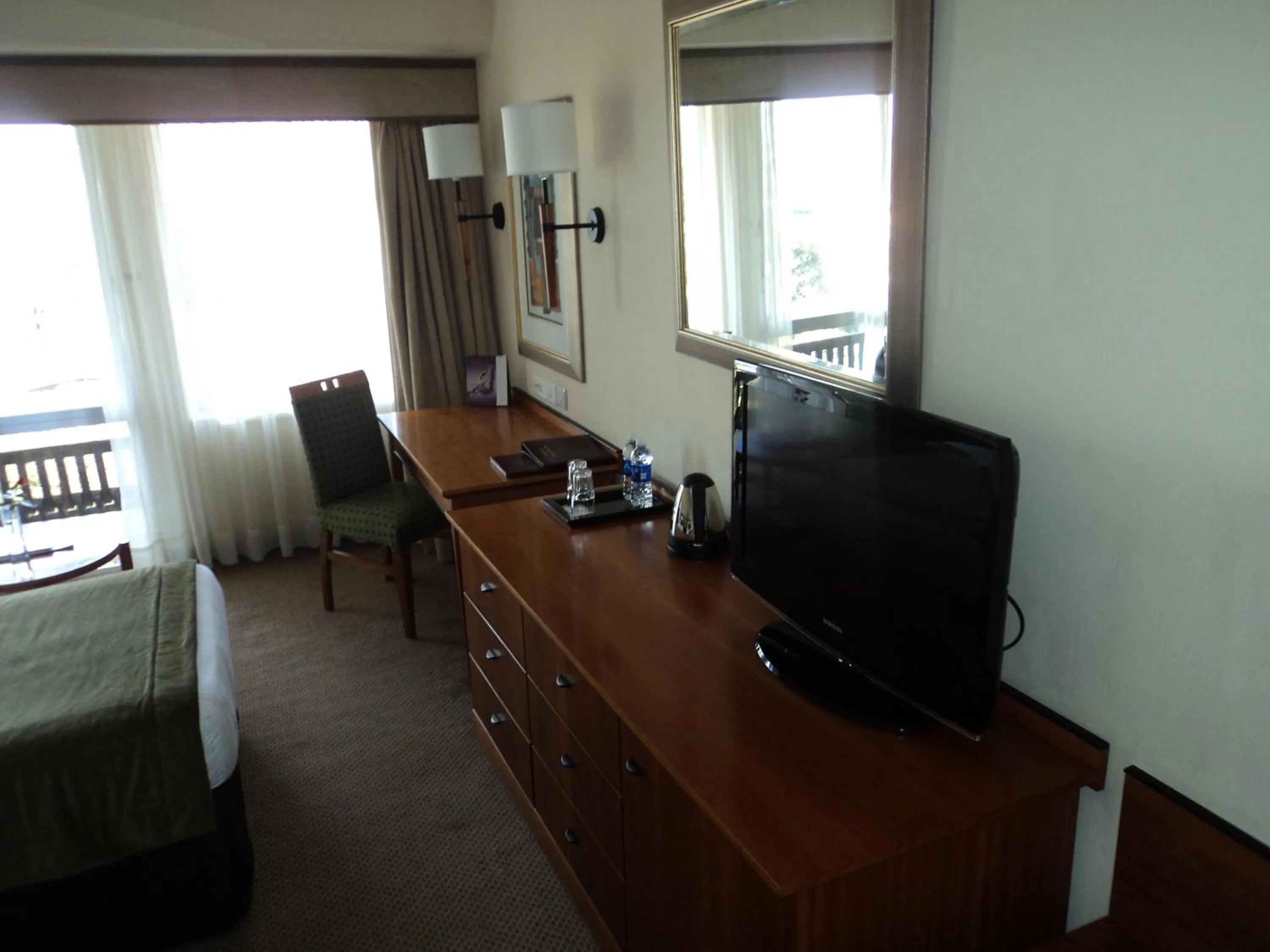 Executive Twin Room in The Pamodzi Hotel