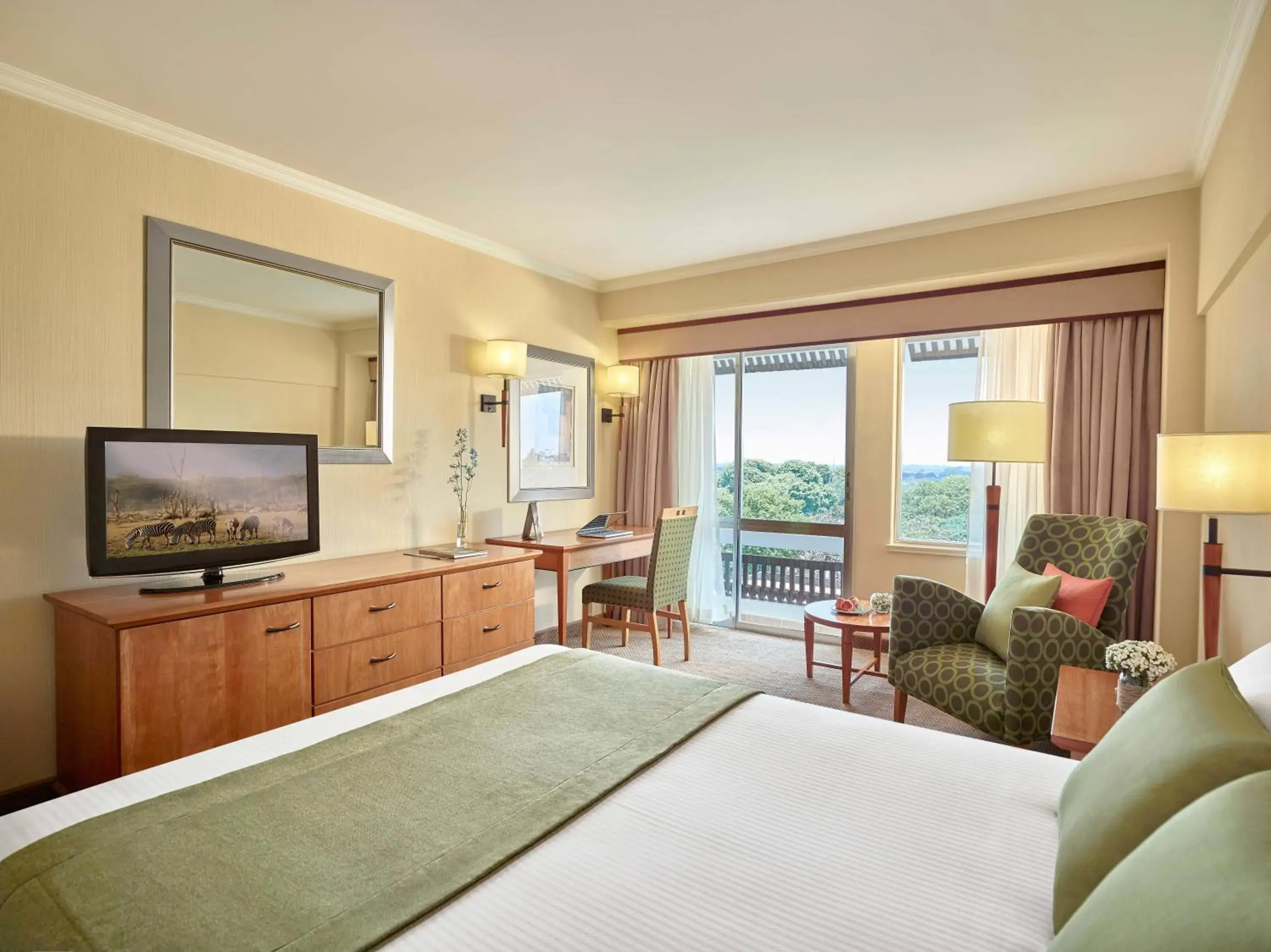 Deluxe Double Room - single occupancy in The Pamodzi Hotel Deluxe Double Room - single occupancy in The Pamodzi Hotel