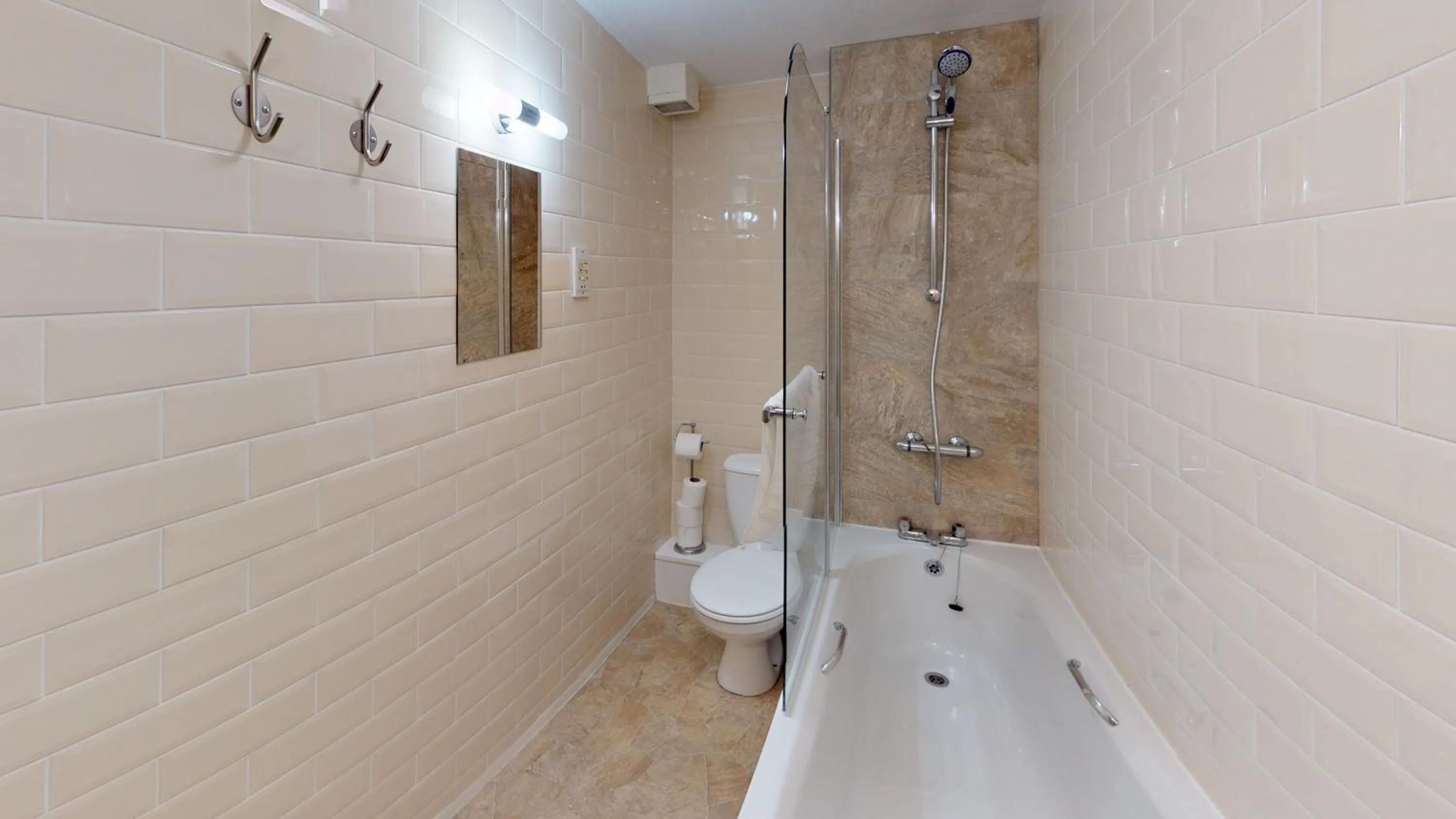 Bathroom in Black Horse Hotel