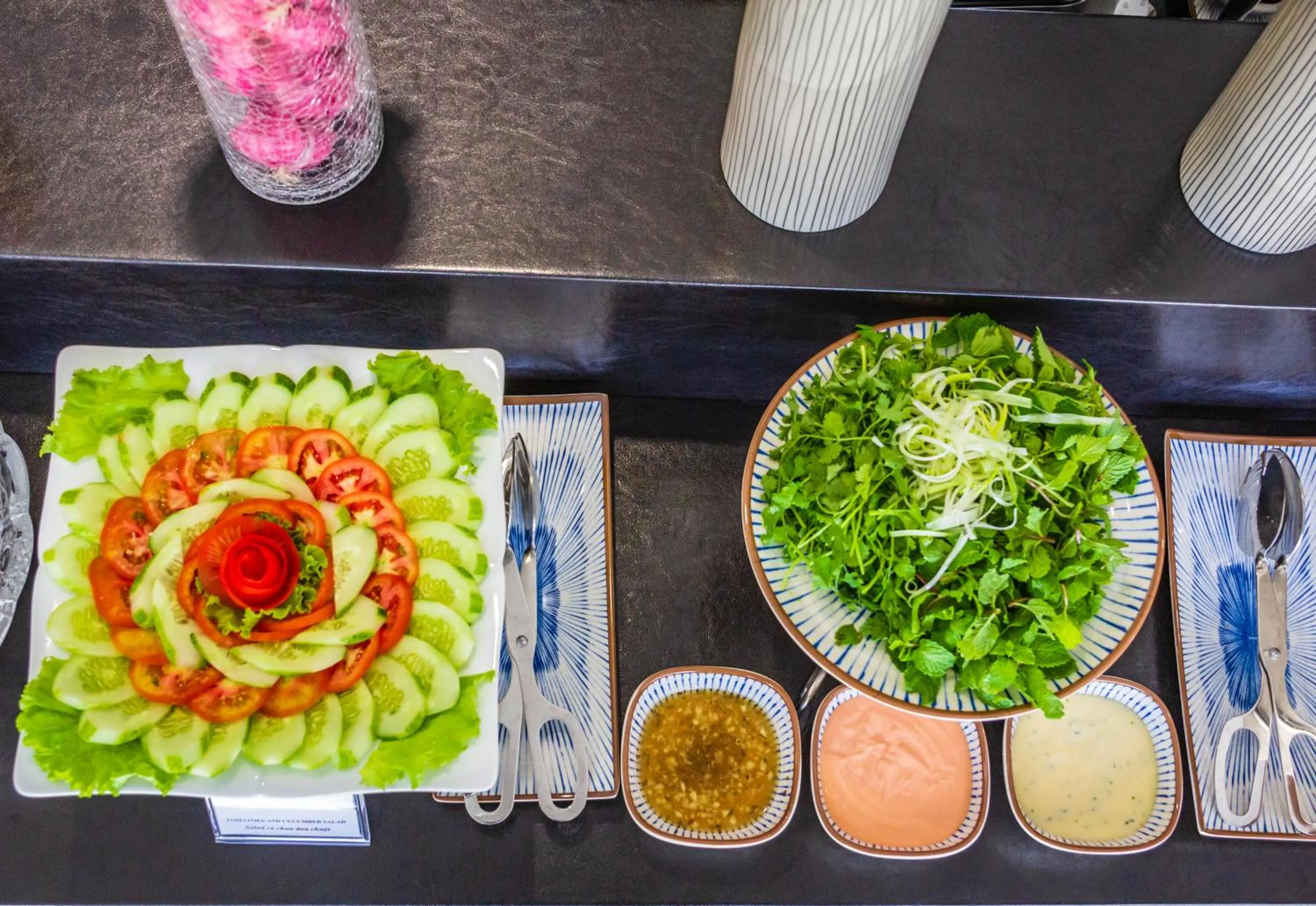 Breakfast in Michi's hotel laocai