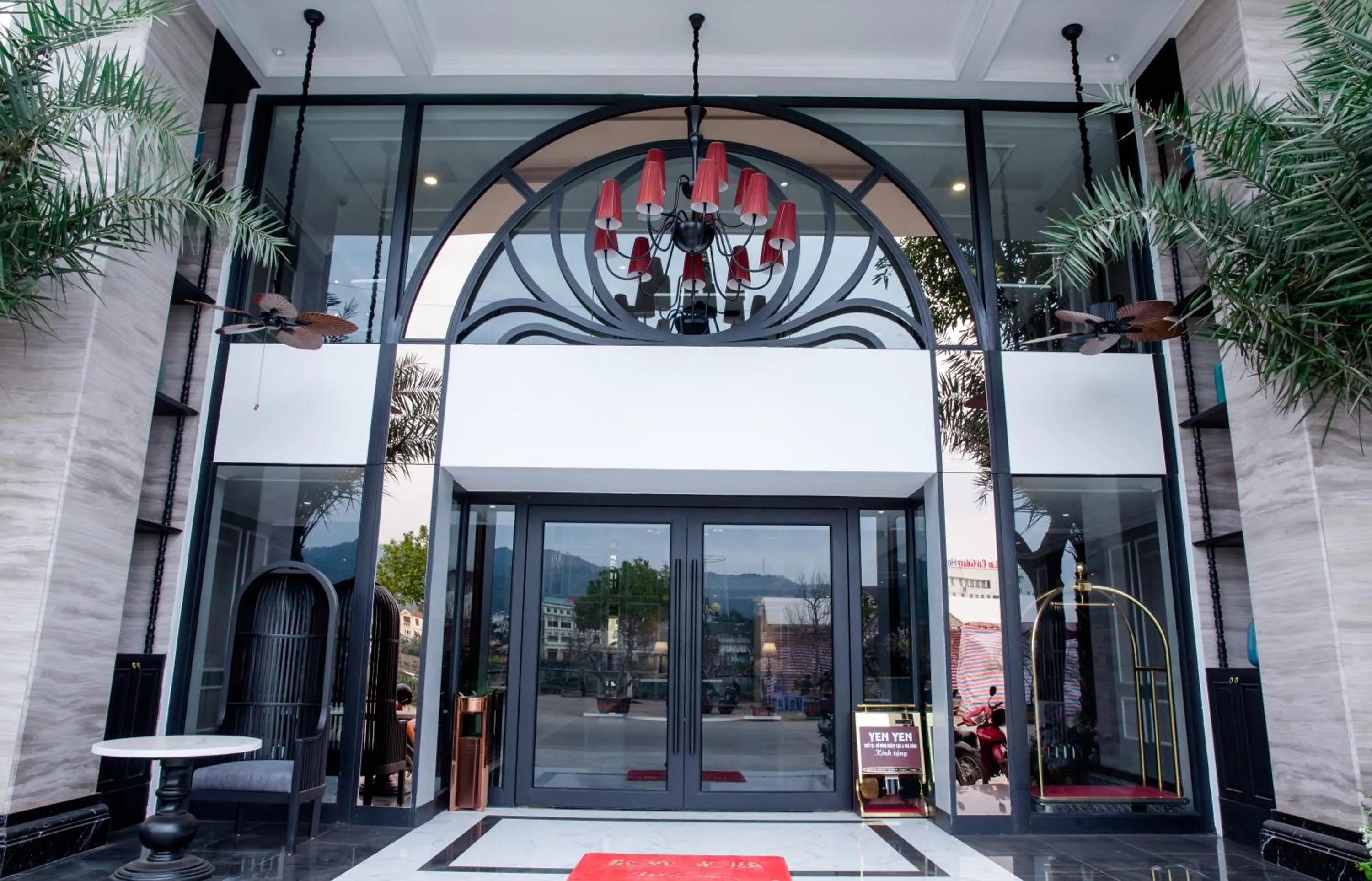 Michi's hotel laocai