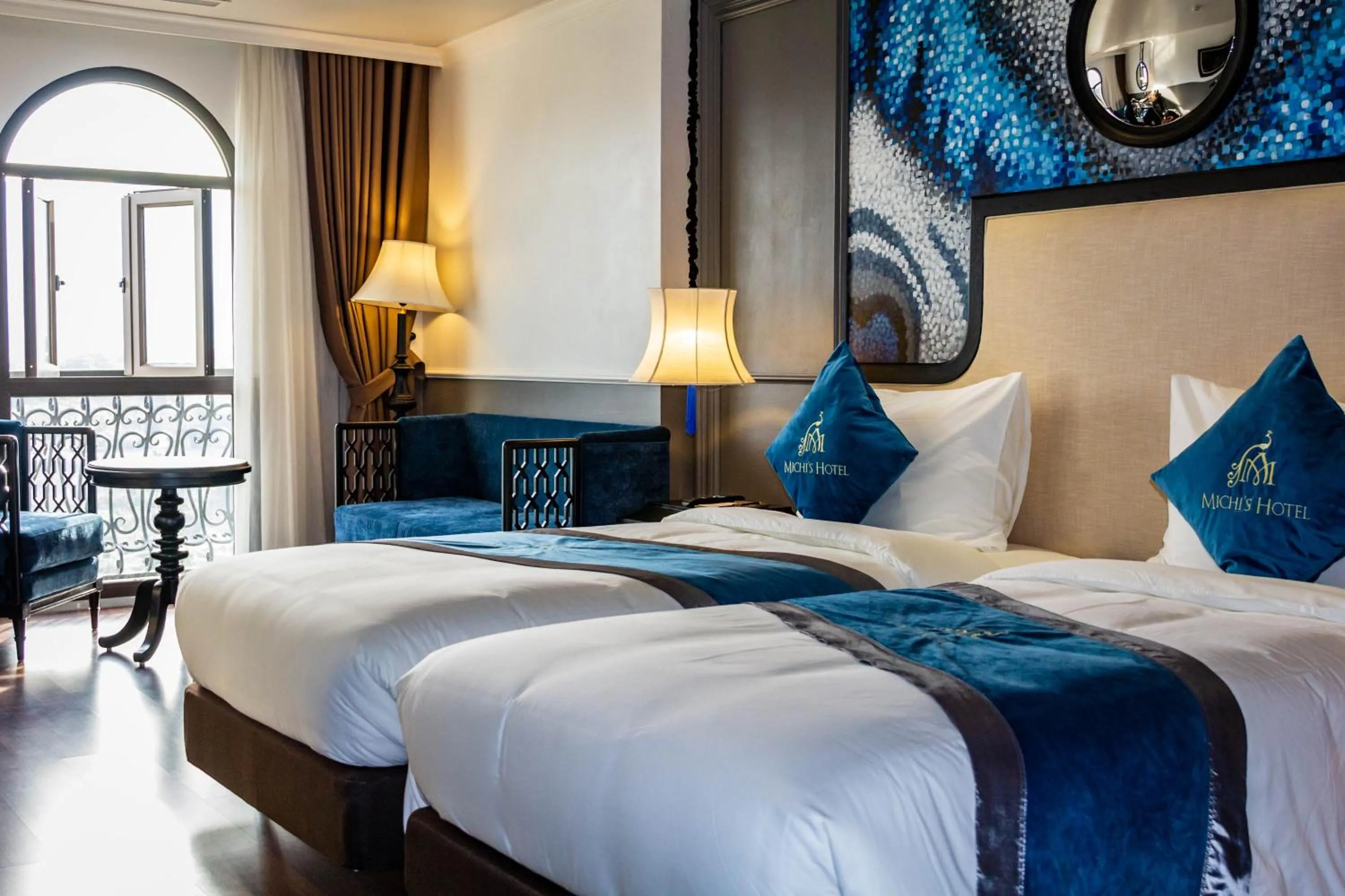 Bed in Michi's hotel laocai