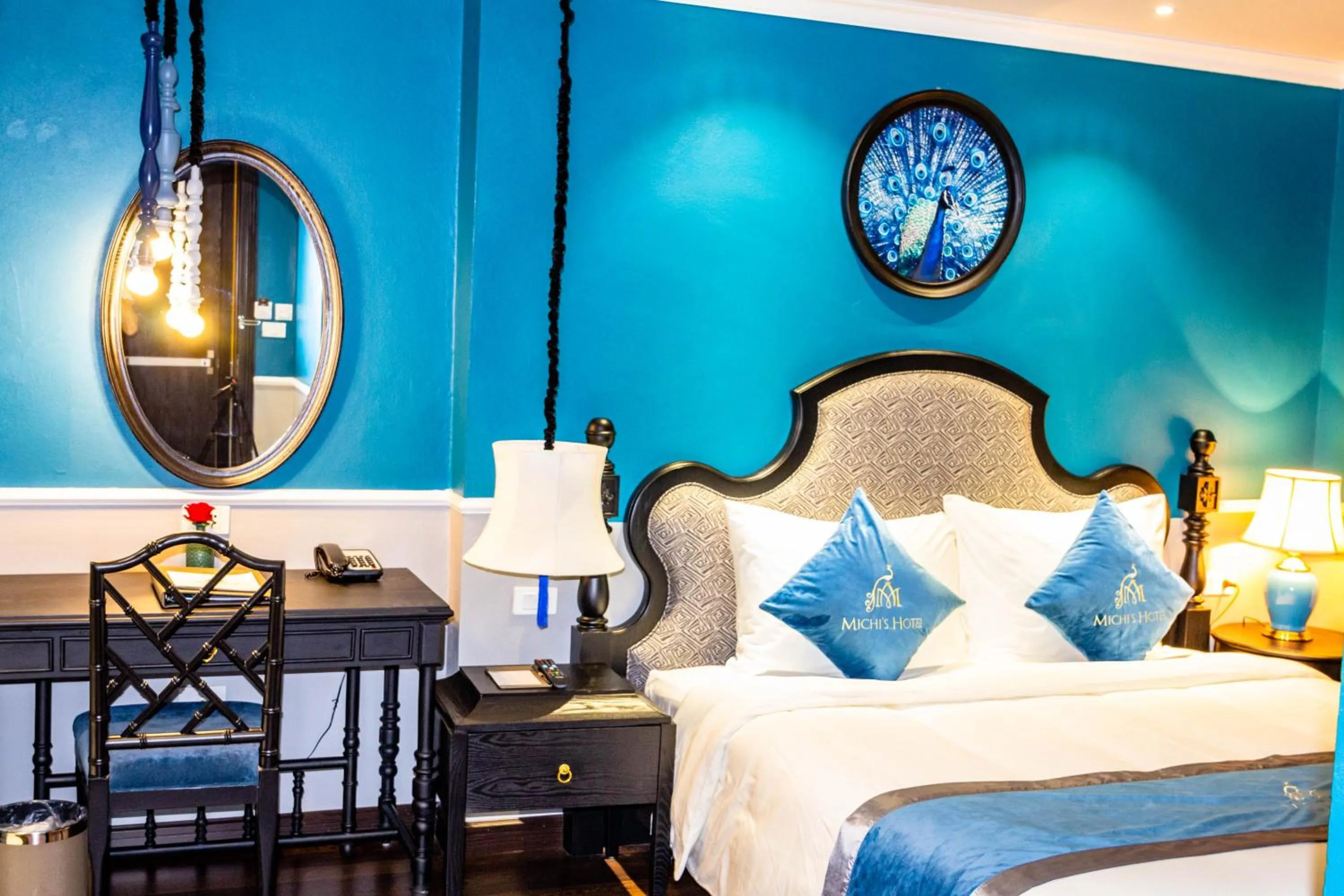 Bed in Michi's hotel laocai