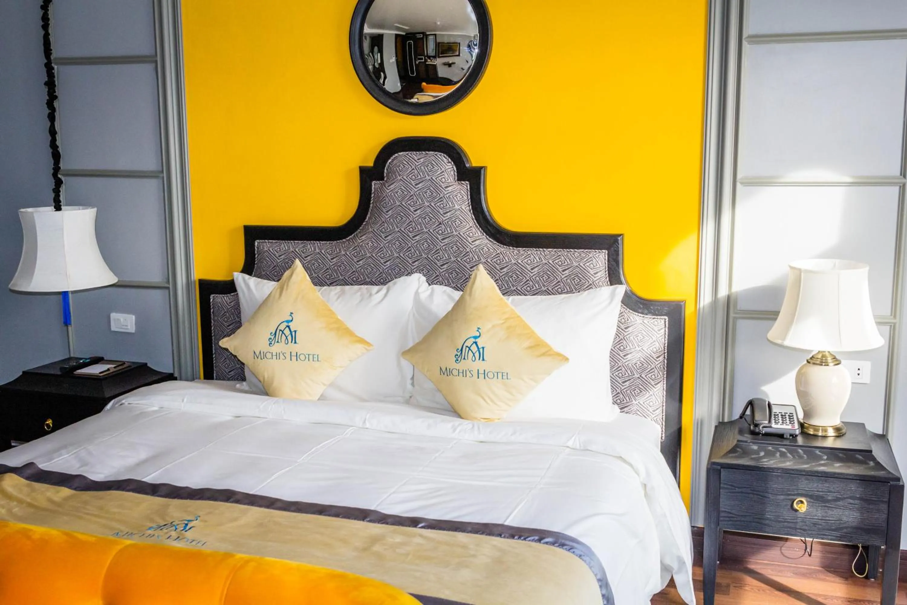 Bed in Michi's hotel laocai