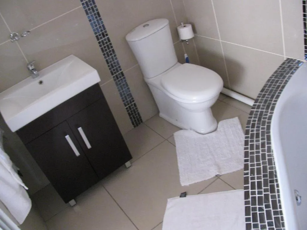 Bathroom in Bruno Comfort Suites