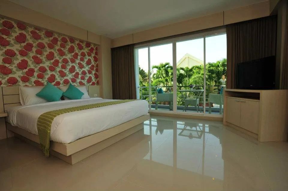 Bed in Chalong Beach Front Residence