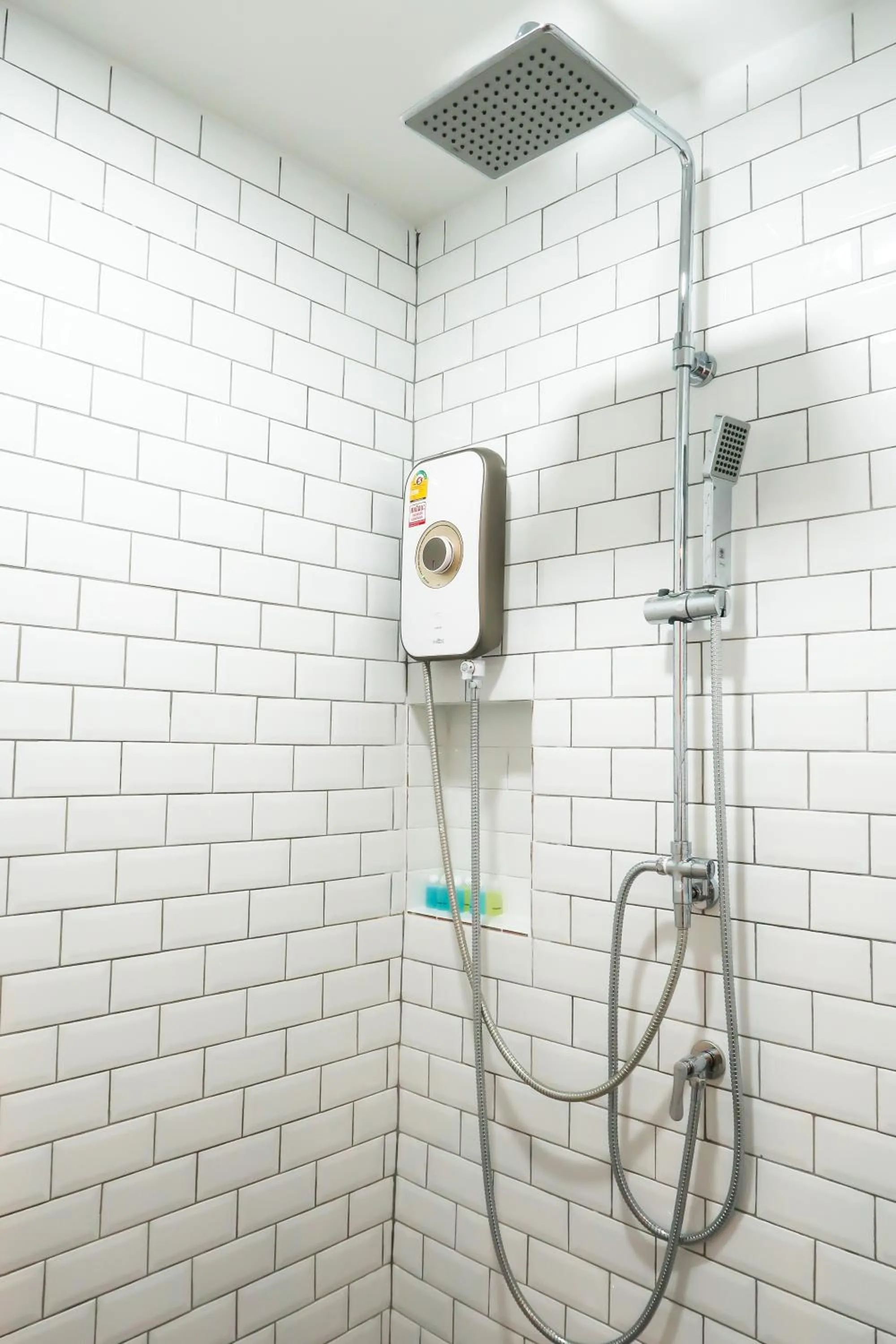 Shower in Home de Bear