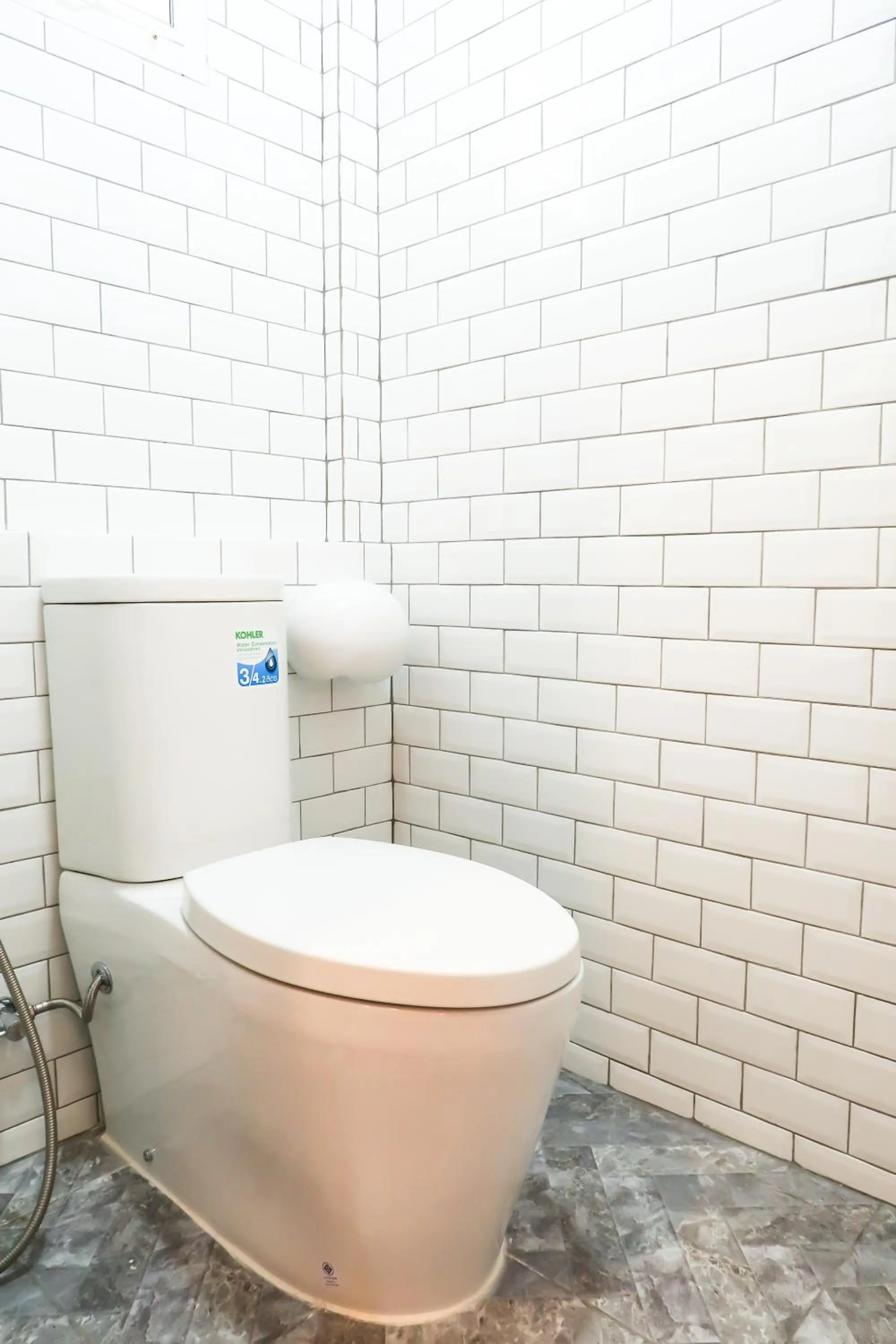 Toilet in Home de Bear