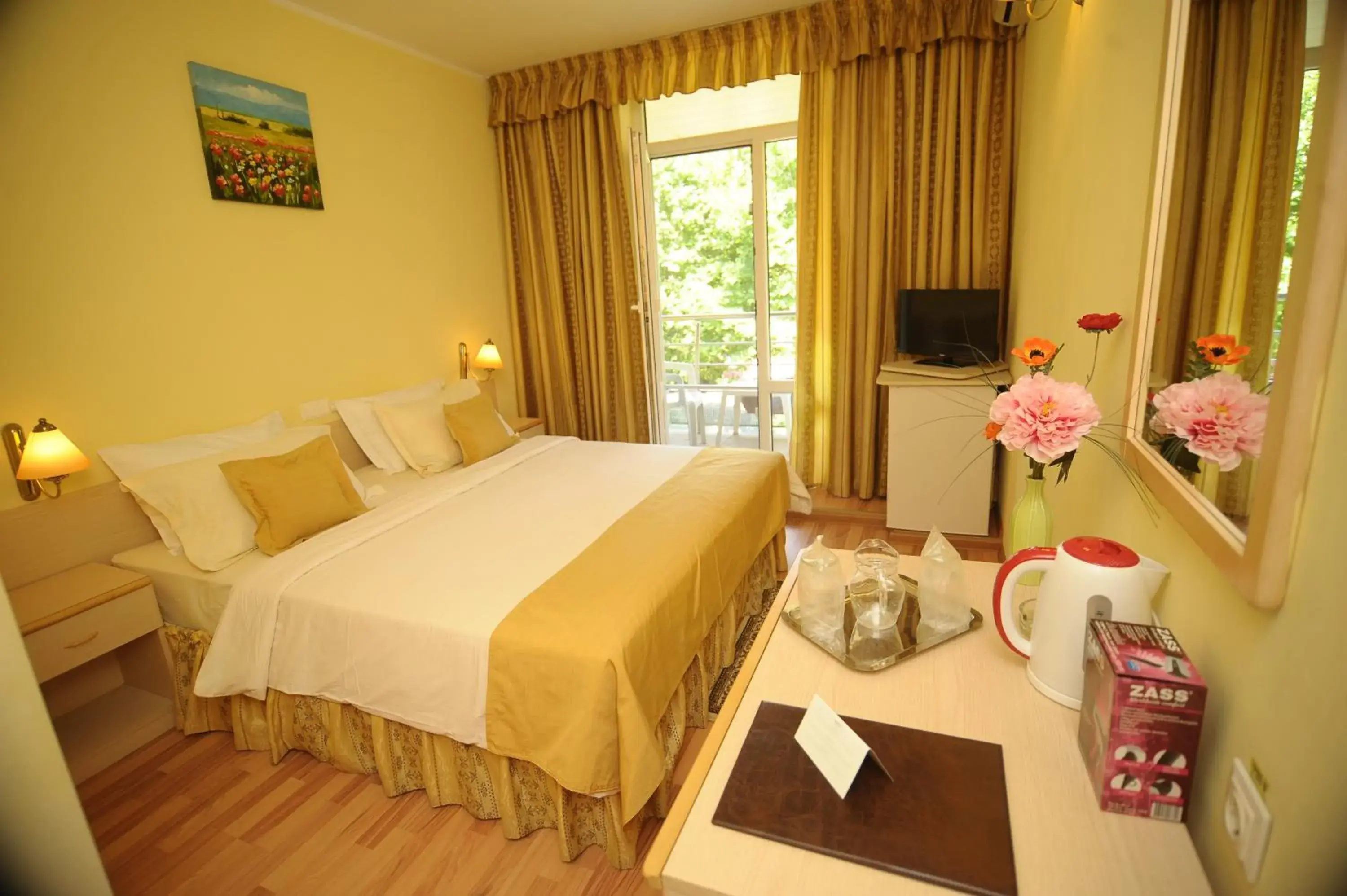 Double or Twin Room in Hotel Valul Magic Double or Twin Room in Hotel Valul Magic