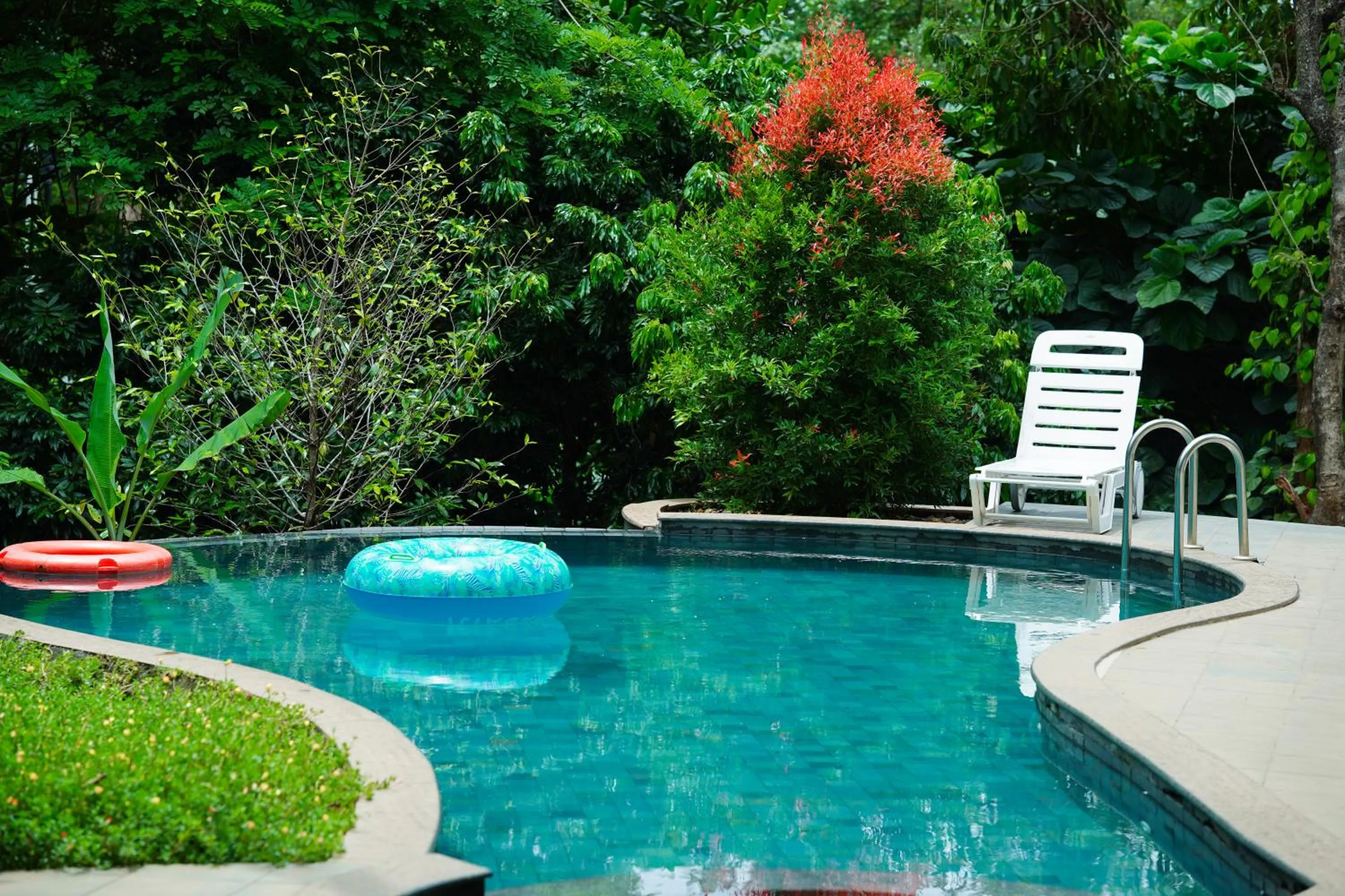 Swimming pool in Kuruva Island Resort And Spa - By KABINI BREEZE