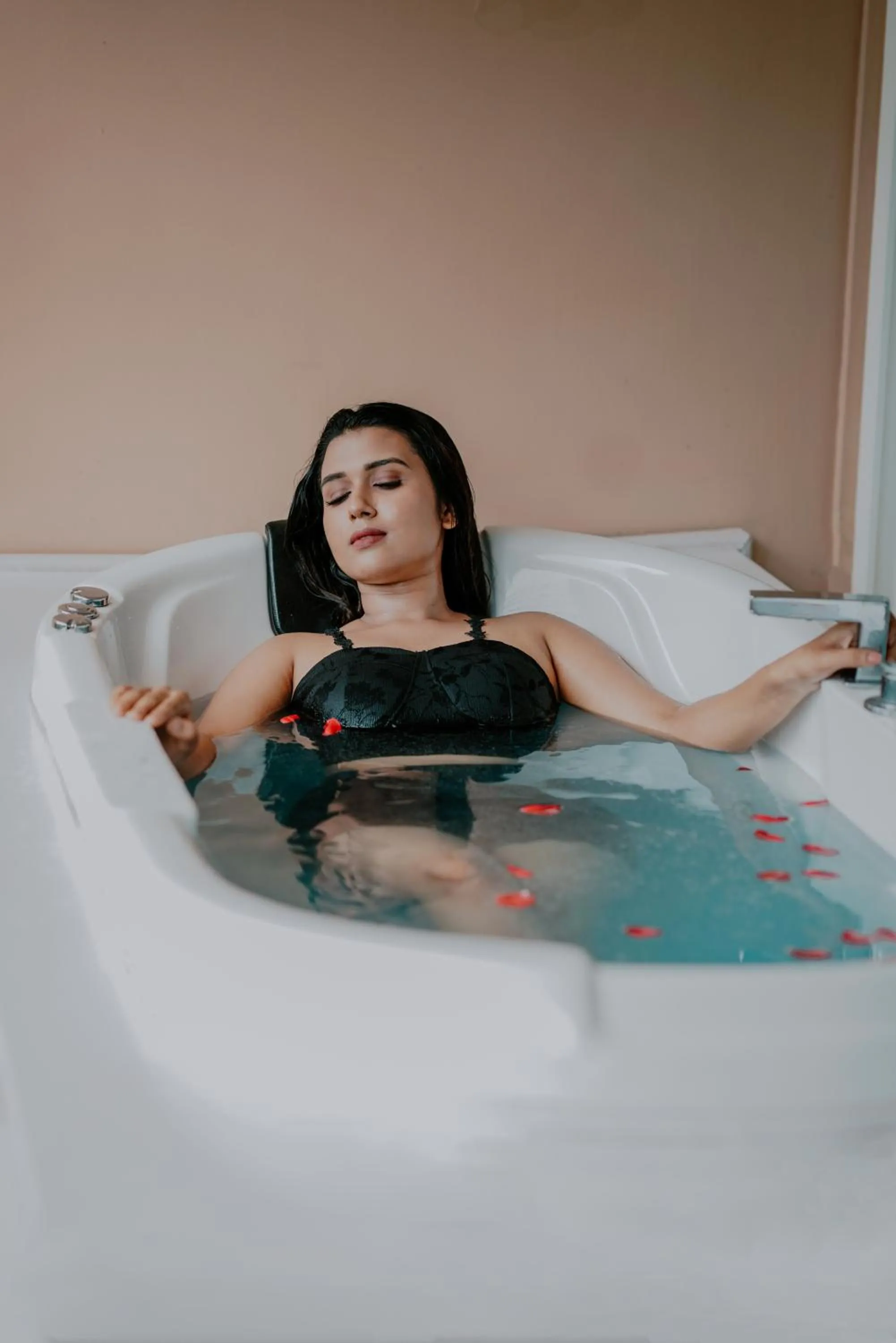 Pool view in Kuruva Island Resort And Spa - By KABINI BREEZE