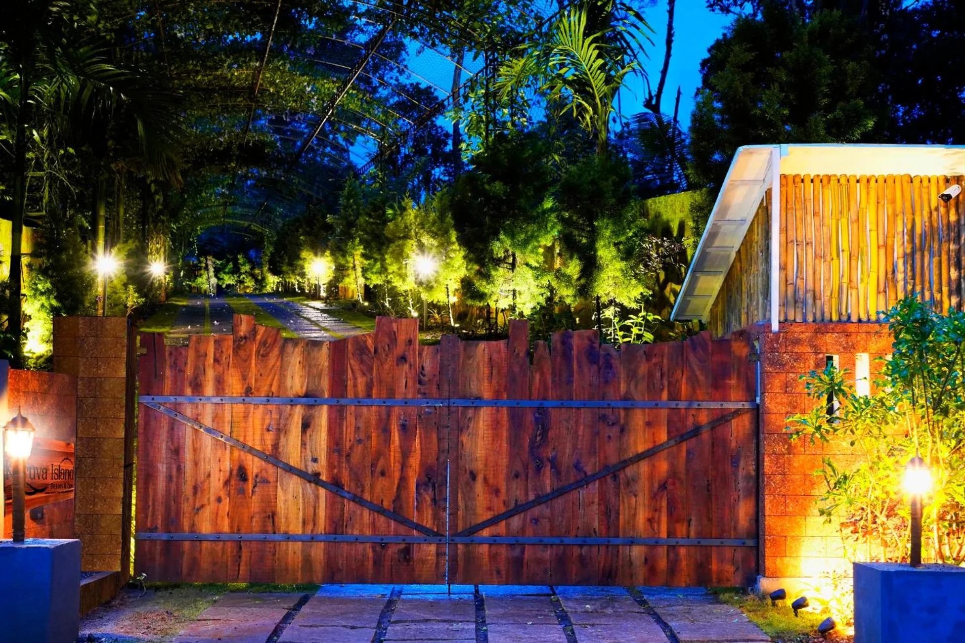 Facade/entrance in Kuruva Island Resort And Spa - By KABINI BREEZE