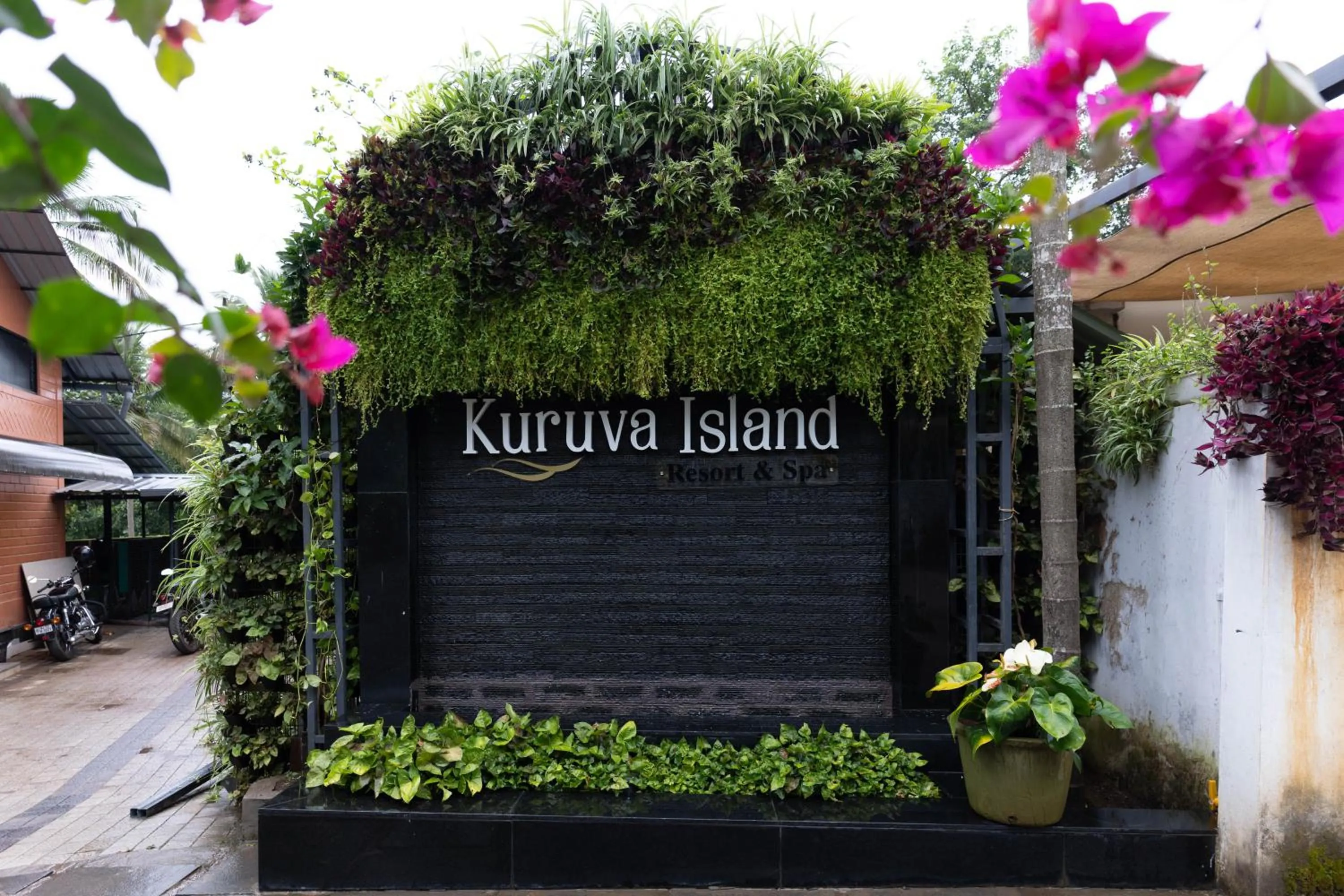 Property building in Kuruva Island Resort And Spa - By KABINI BREEZE