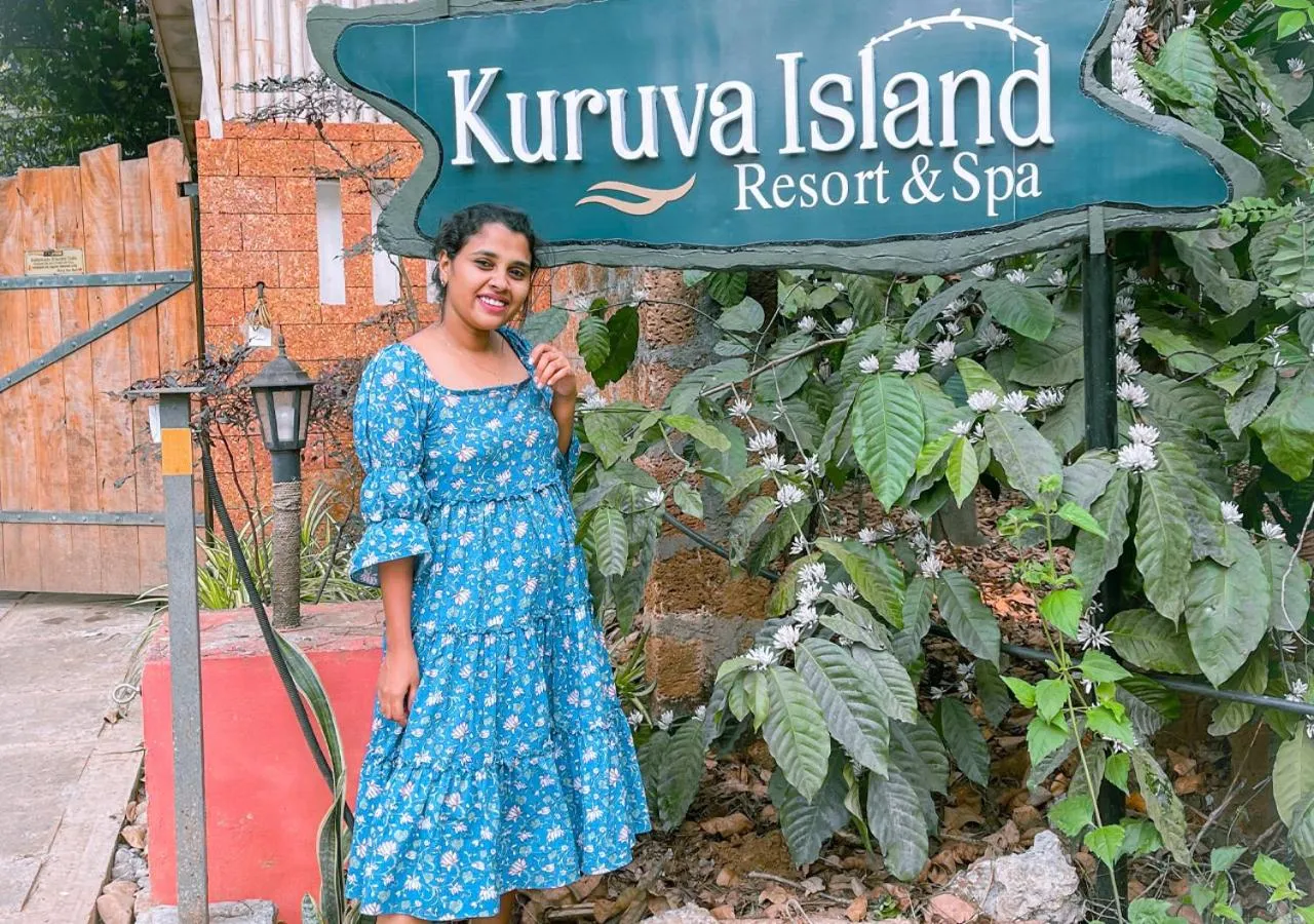 Family in Kuruva Island Resort And Spa - By KABINI BREEZE