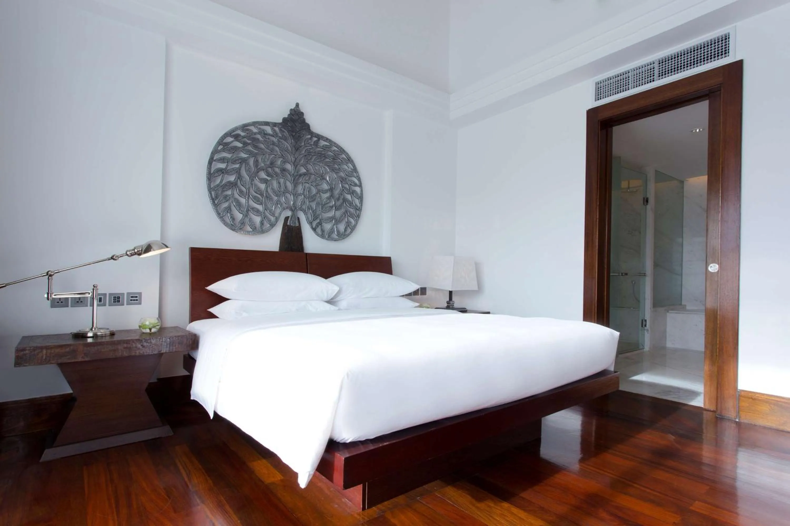 Photo of the whole room, Bed in Park Hyatt Siem Reap