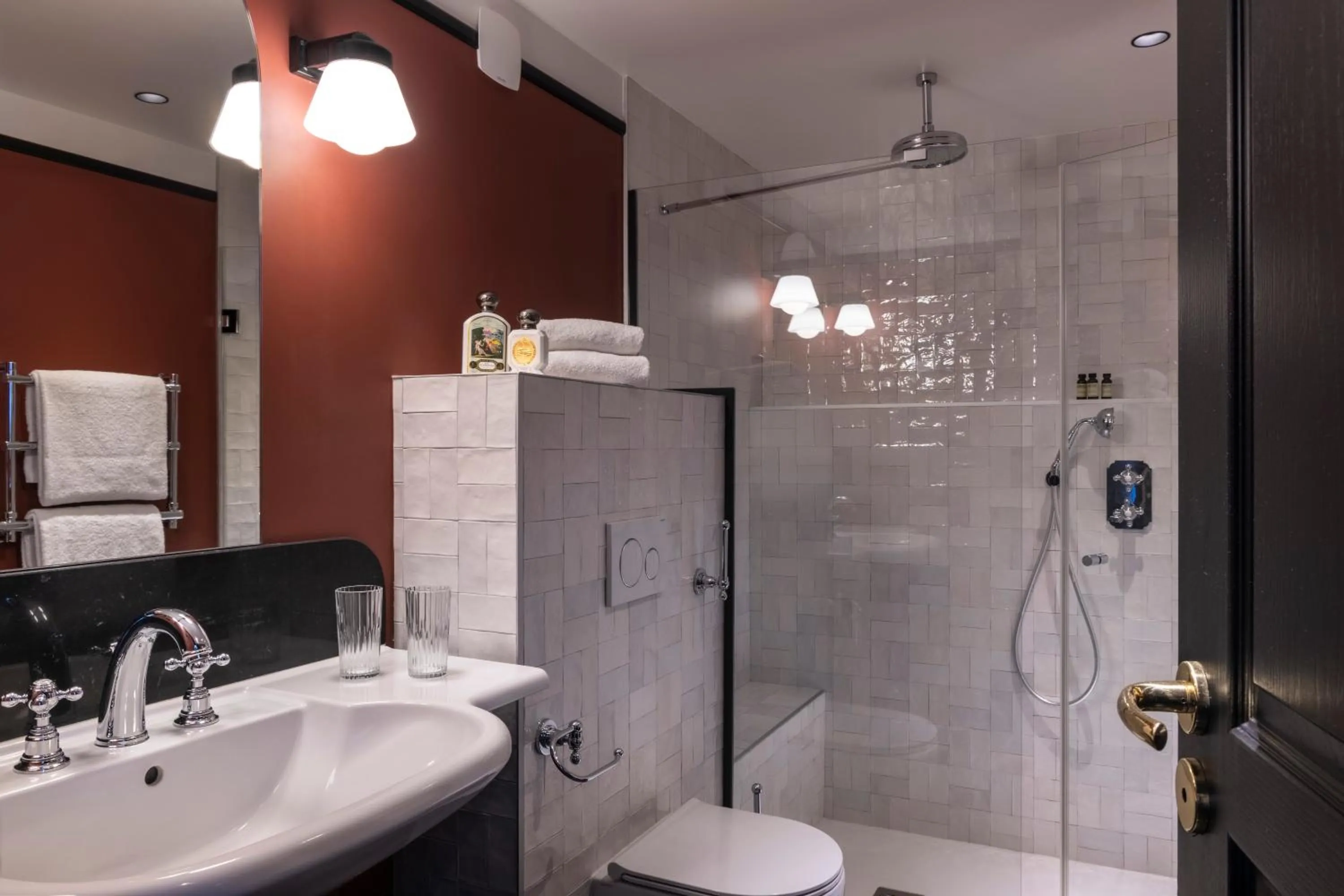 Bathroom in Grand Hôtel Chicago