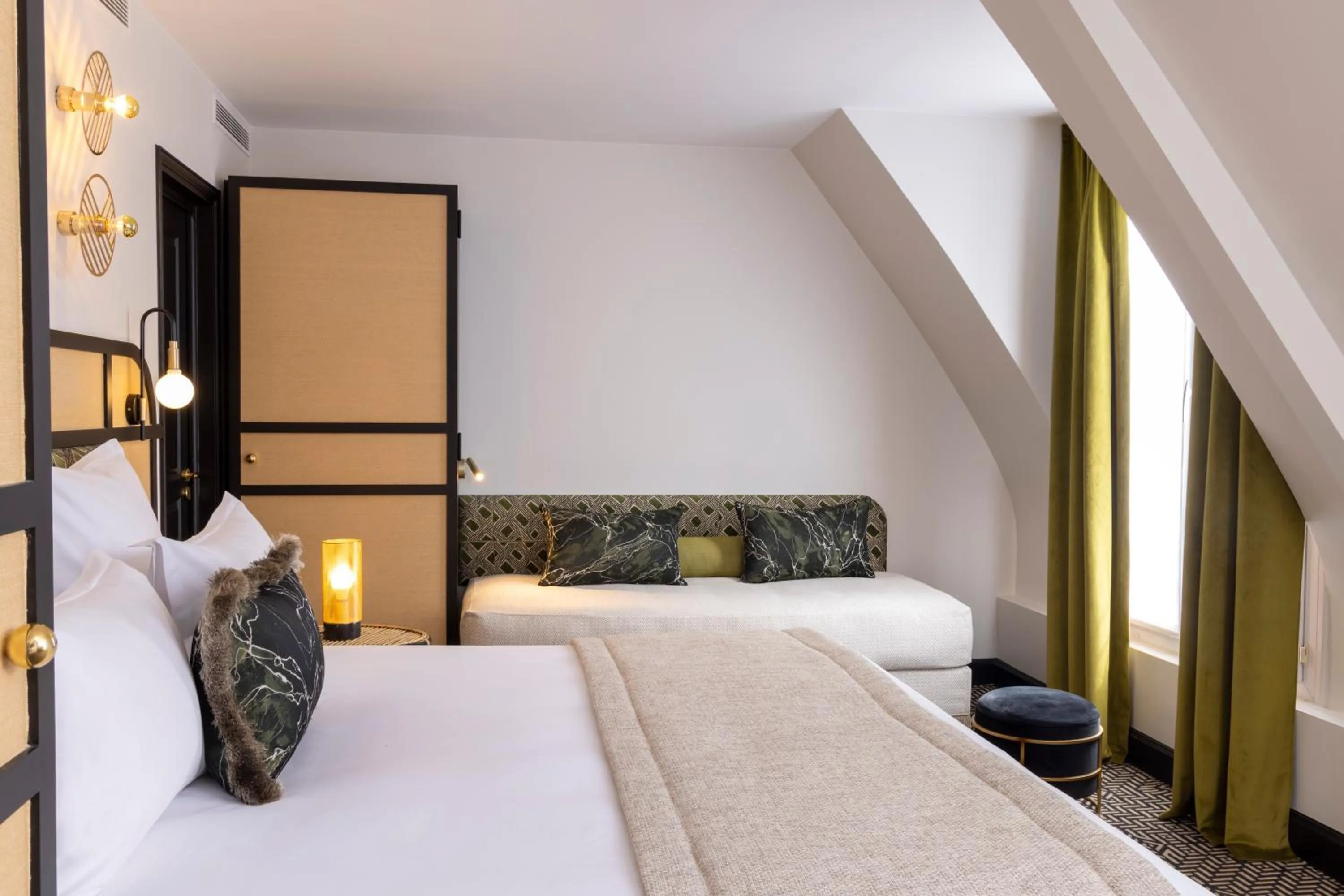 Bedroom, Bed in Grand Hôtel Chicago