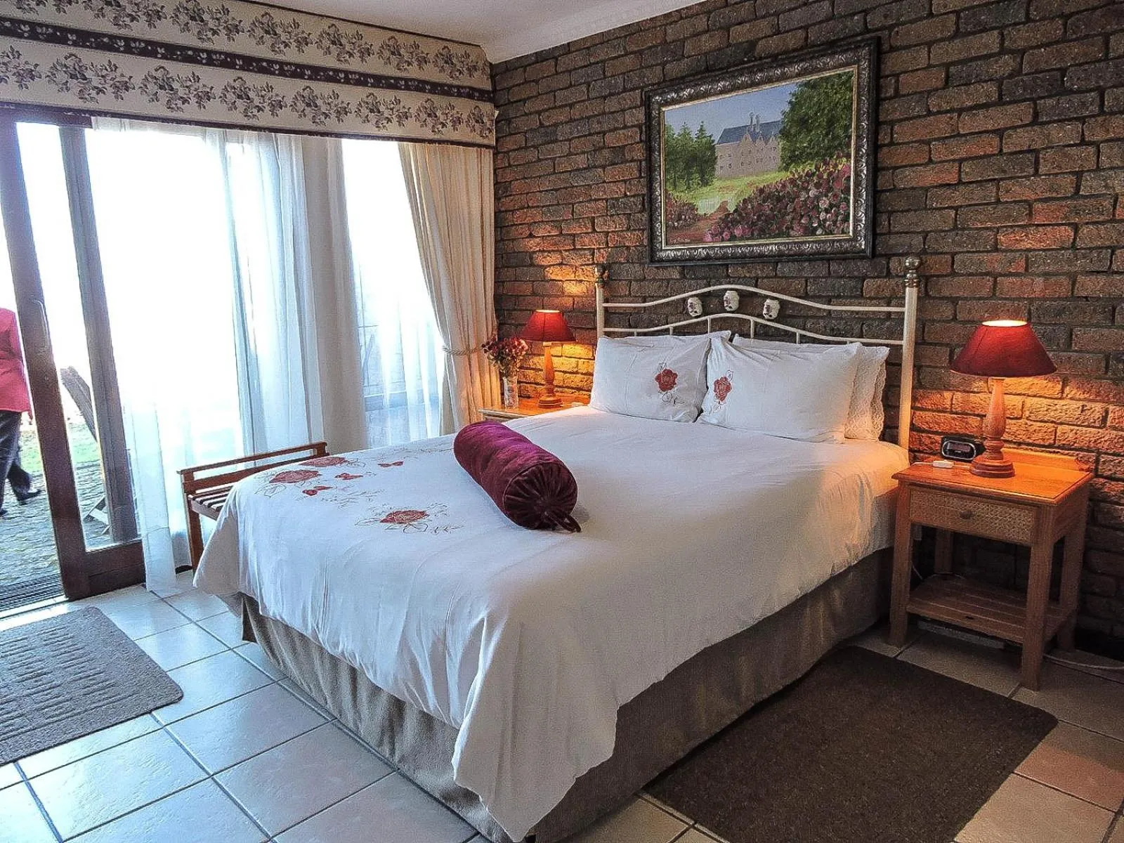 Bed in Amzee Bokmakierie Guest House