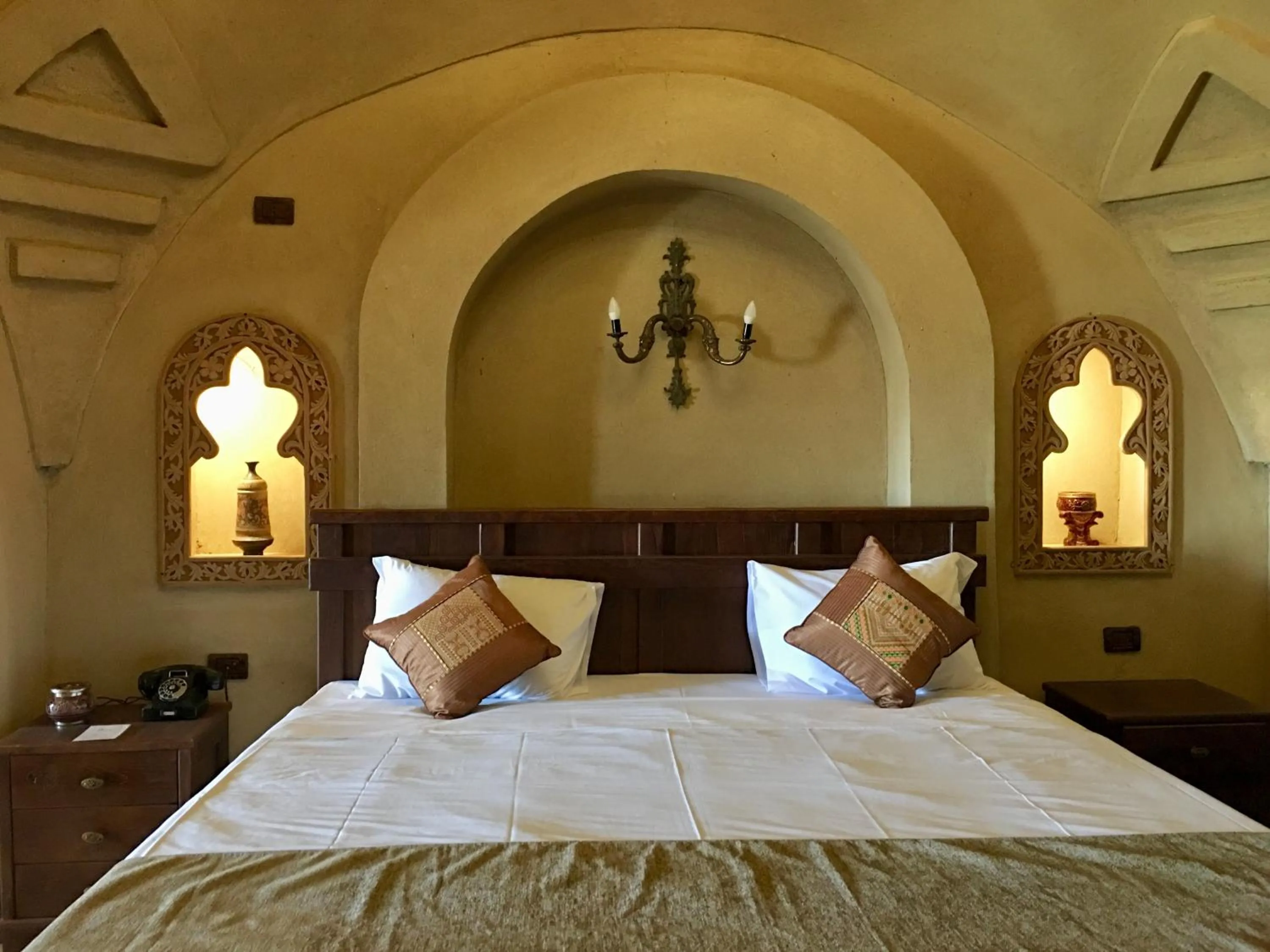 Bed in Djorff Palace