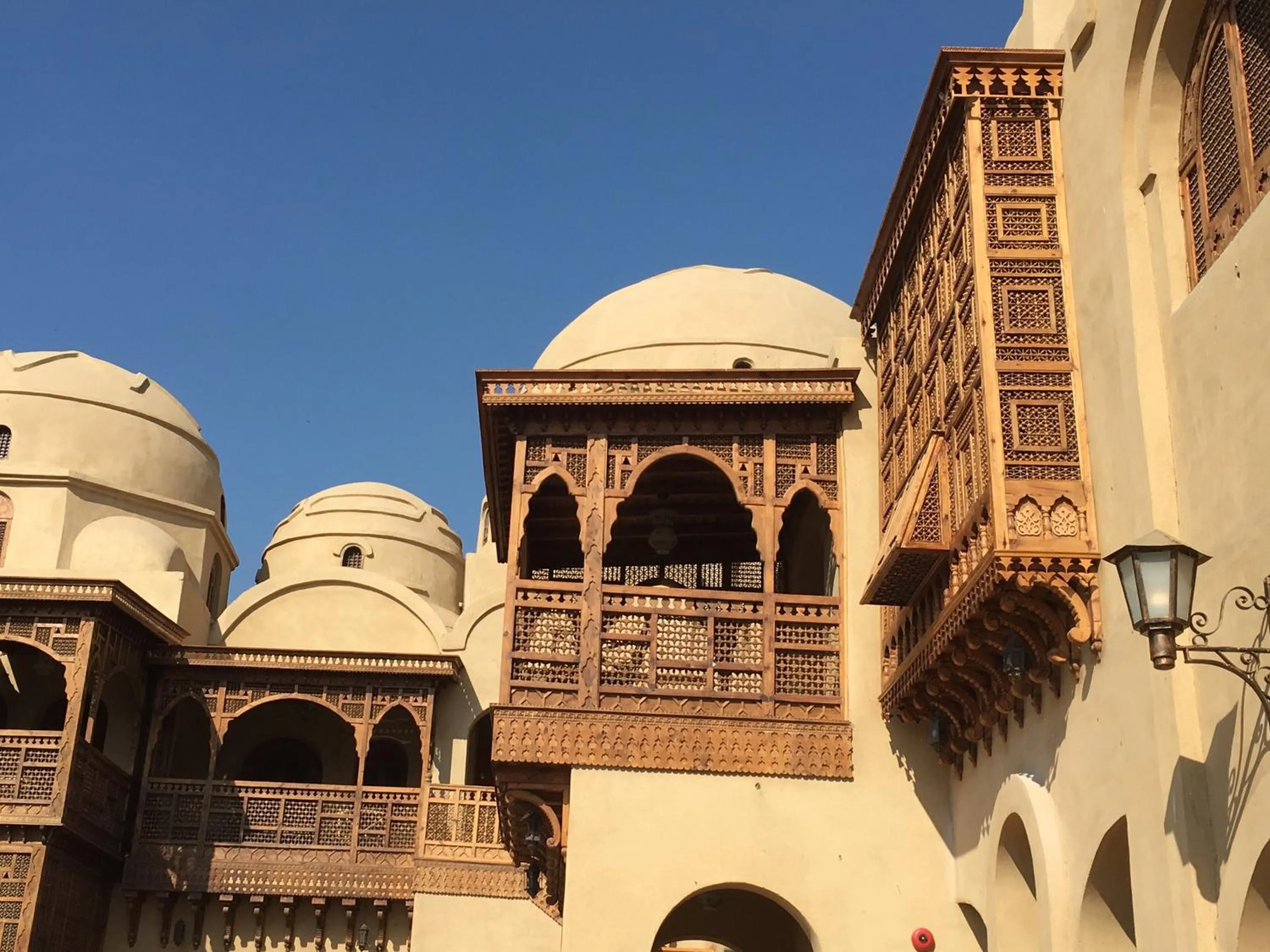 Property building in Djorff Palace