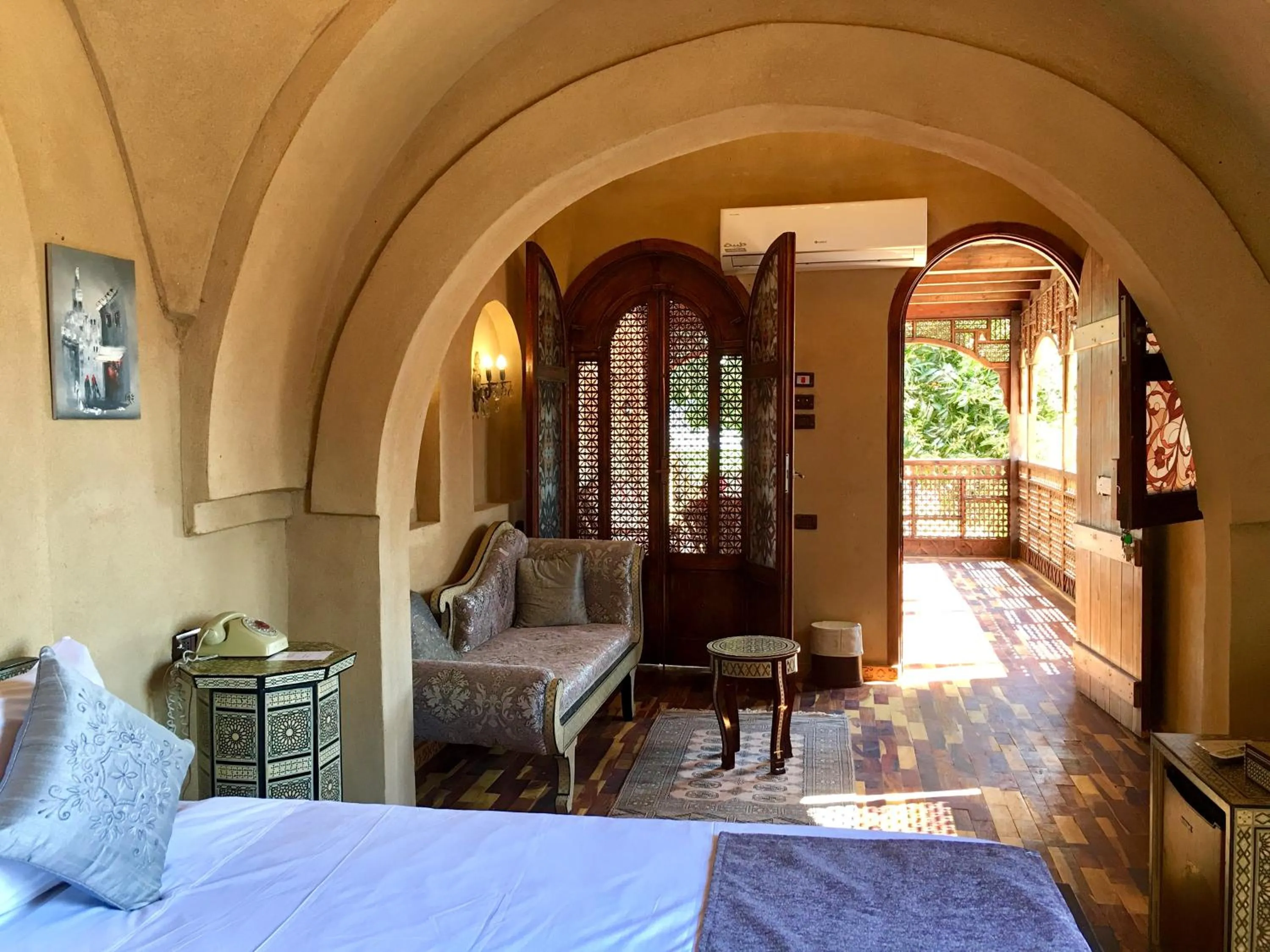 Bed in Djorff Palace