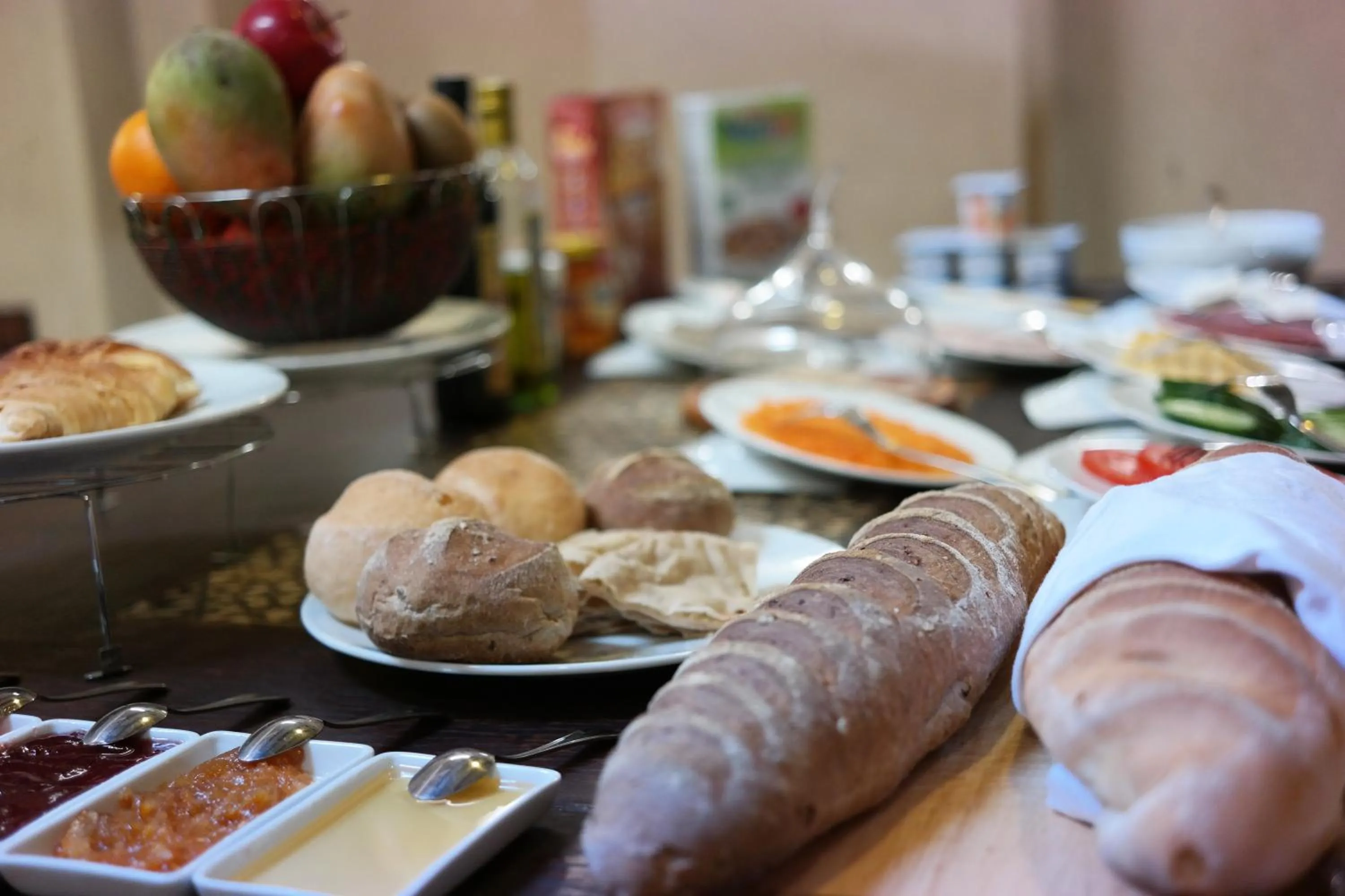 Food in Djorff Palace