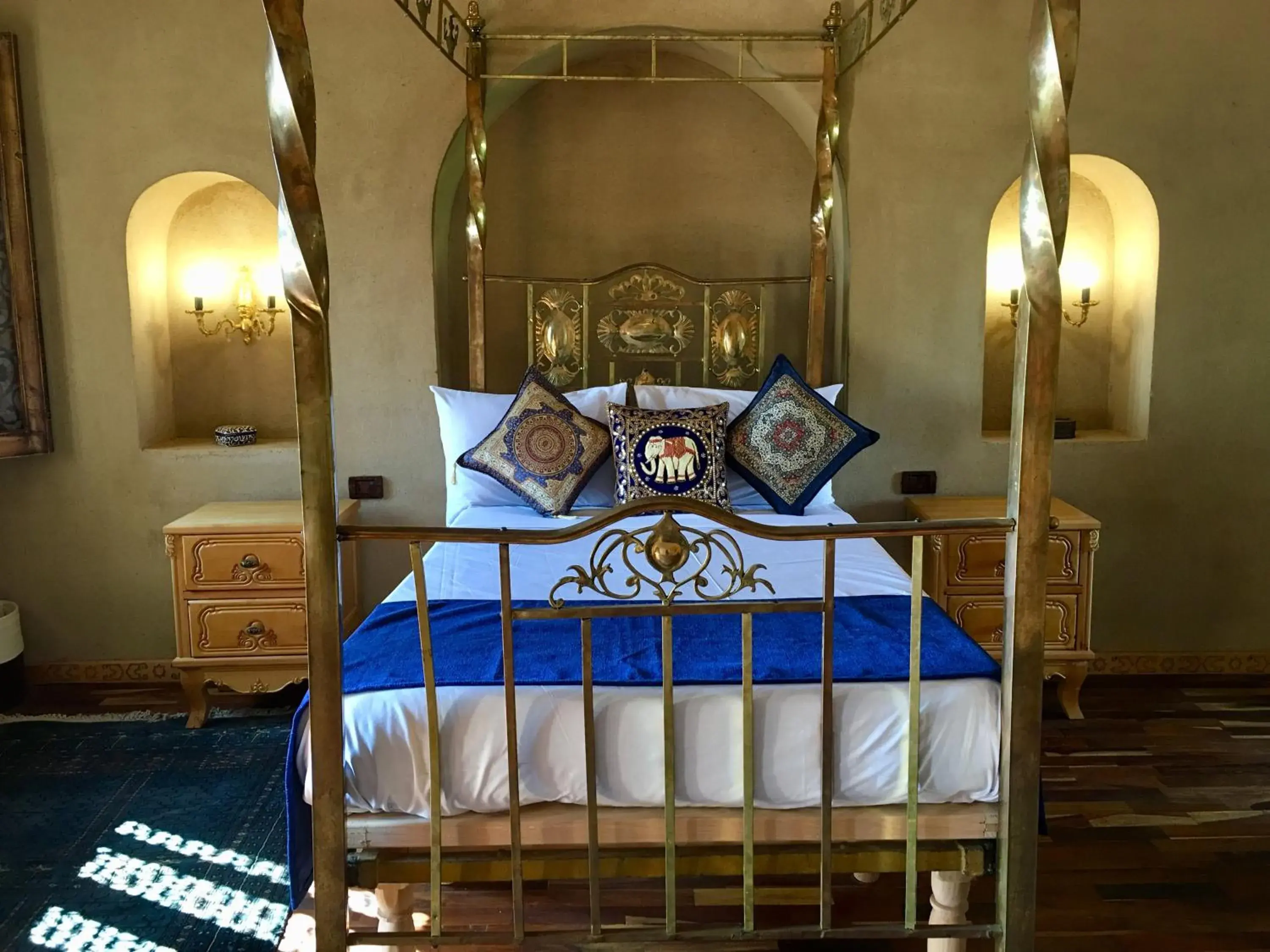Deluxe Double Room with Balcony - single occupancy - Lapis in Djorff Palace Deluxe Double Room with Balcony - single occupancy - Lapis in Djorff Palace