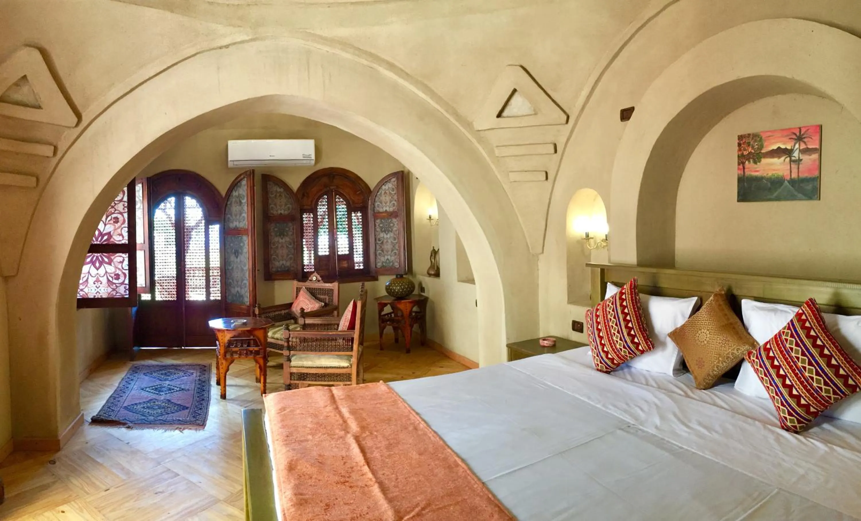 Photo of the whole room, Bed in Djorff Palace