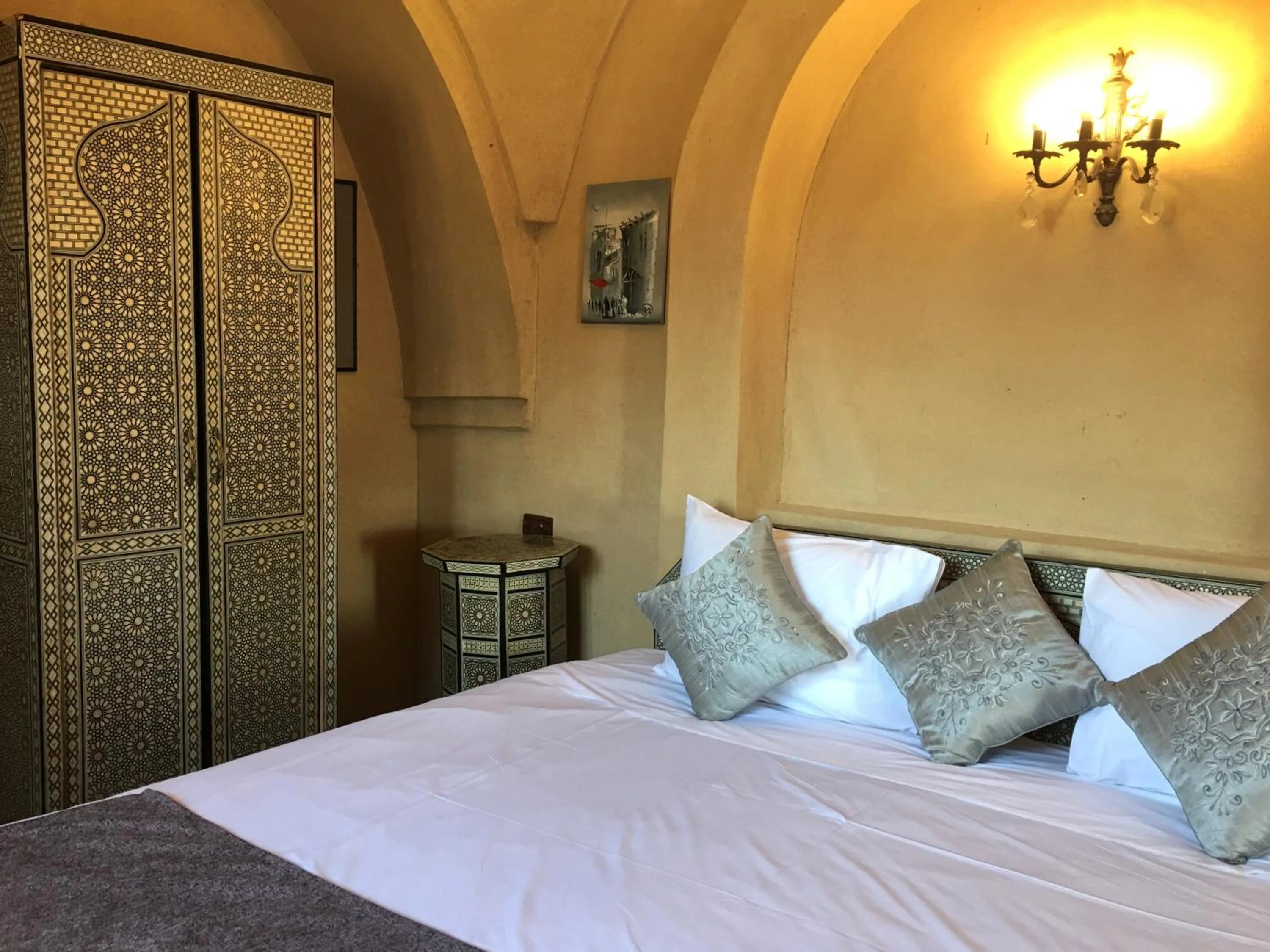 Bed in Djorff Palace