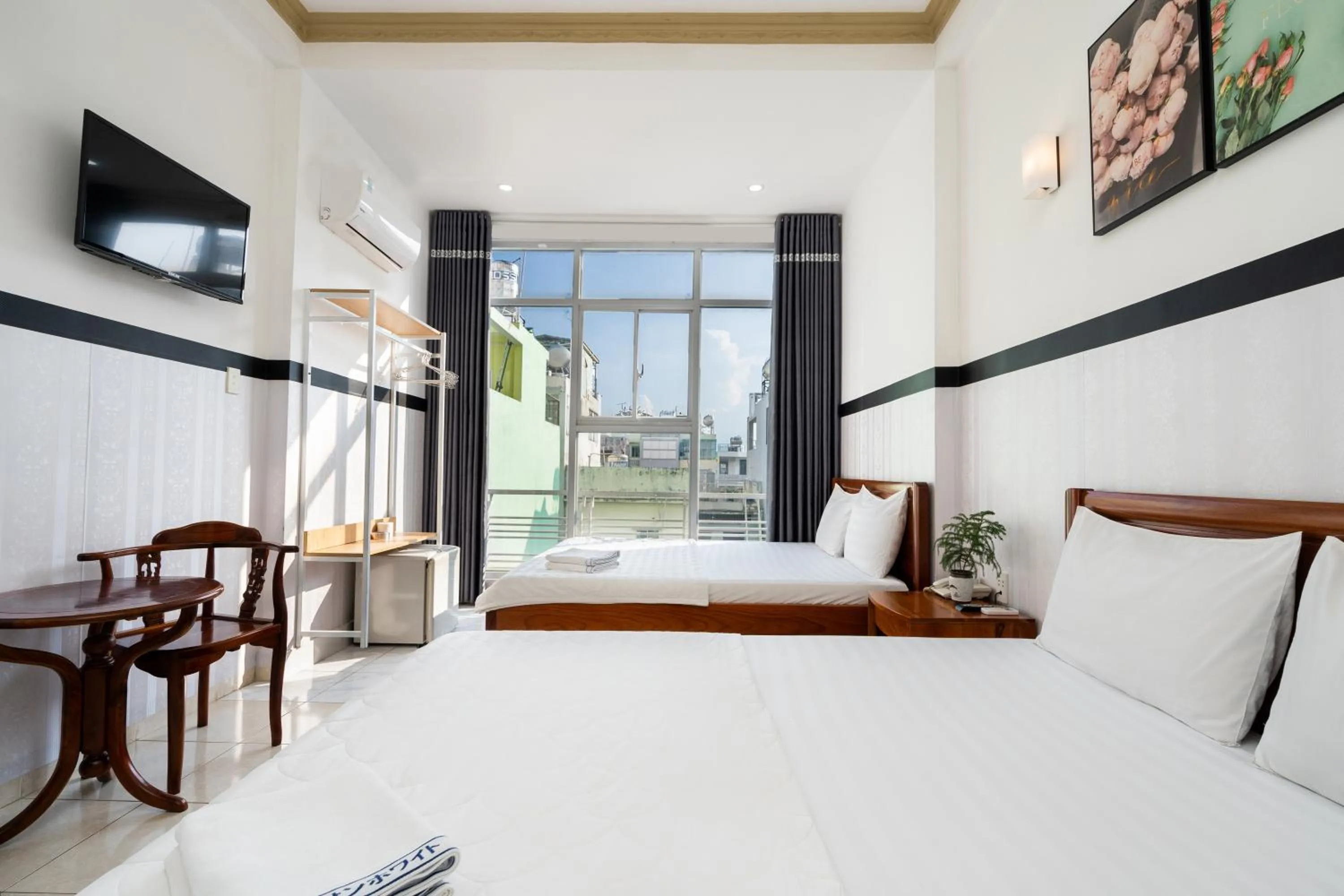 Bed in Lam Sơn Hotel