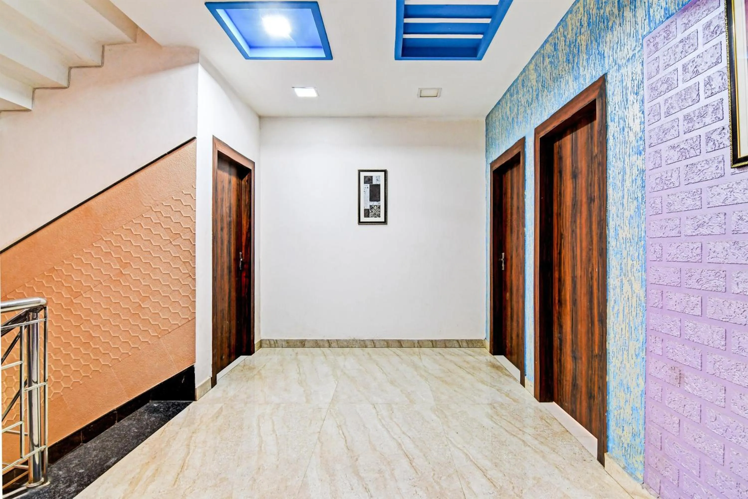 Lobby or reception in Hotel O Home Bm-x