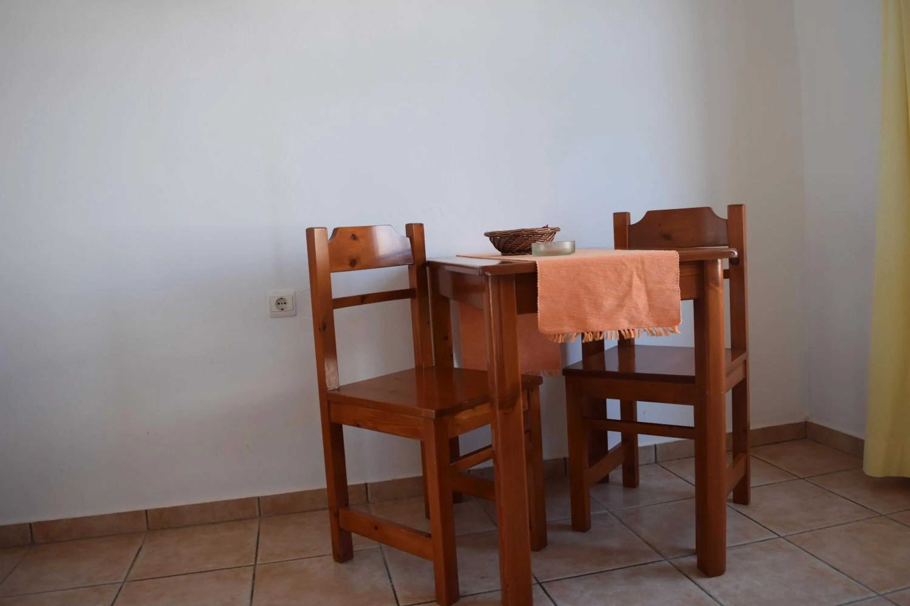 Dining area in Paraporti