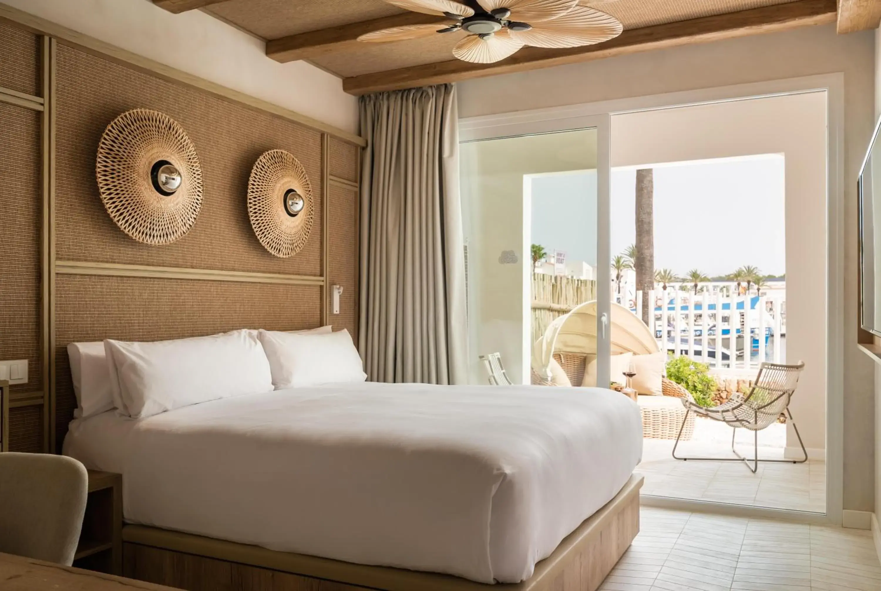 Suite in Lago Resort Menorca - Suites del Lago Adults Only Suite in Lago Resort Menorca - Suites del Lago Adults Only