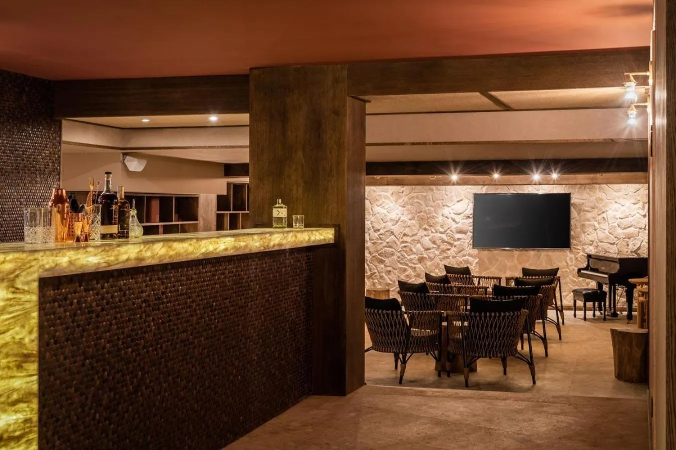 Restaurant/places to eat in Lago Resort Menorca - Suites del Lago Adults Only