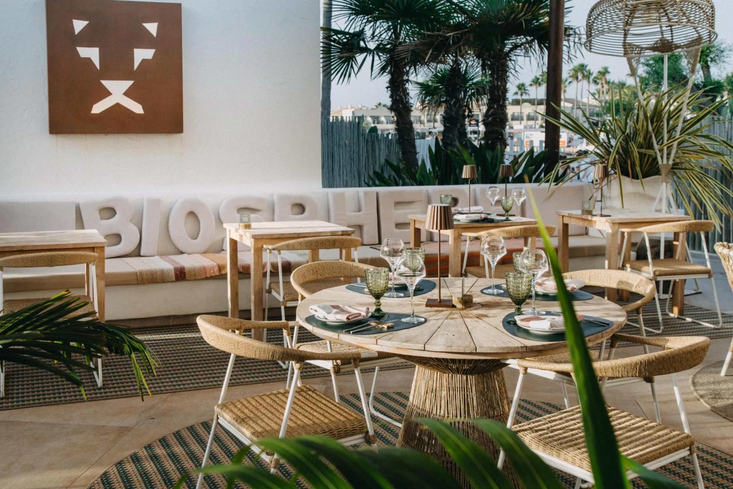 Restaurant/places to eat in Lago Resort Menorca - Suites del Lago Adults Only