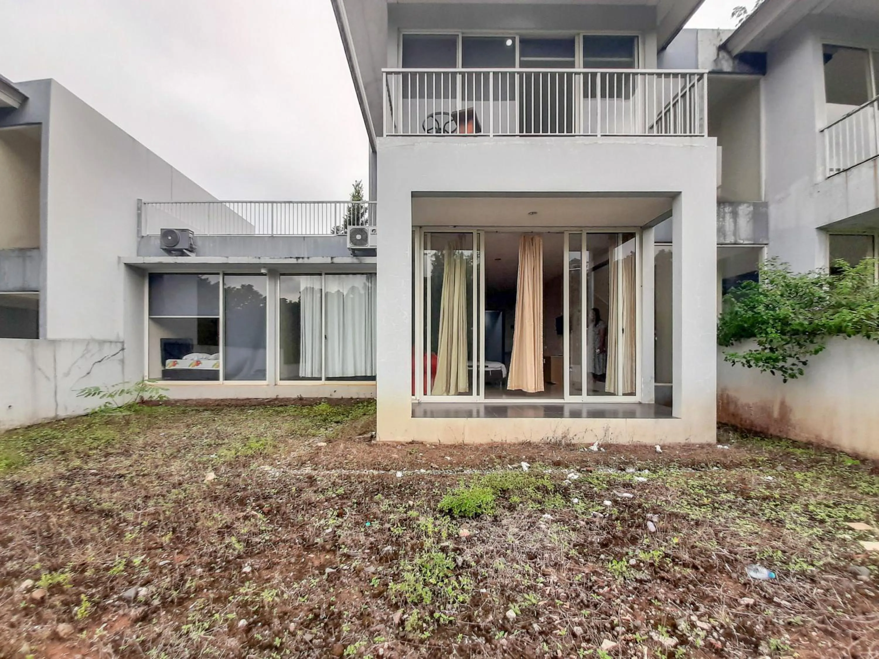 Property building in RedDoorz at Villa Taman Dayu Pandaan 2