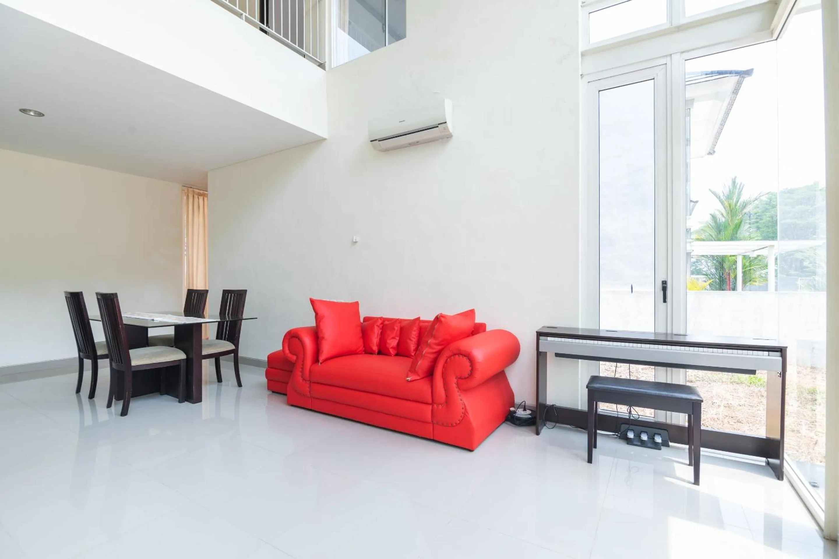 Lobby or reception in OYO 2001 Taman Dayu Villa Golf View