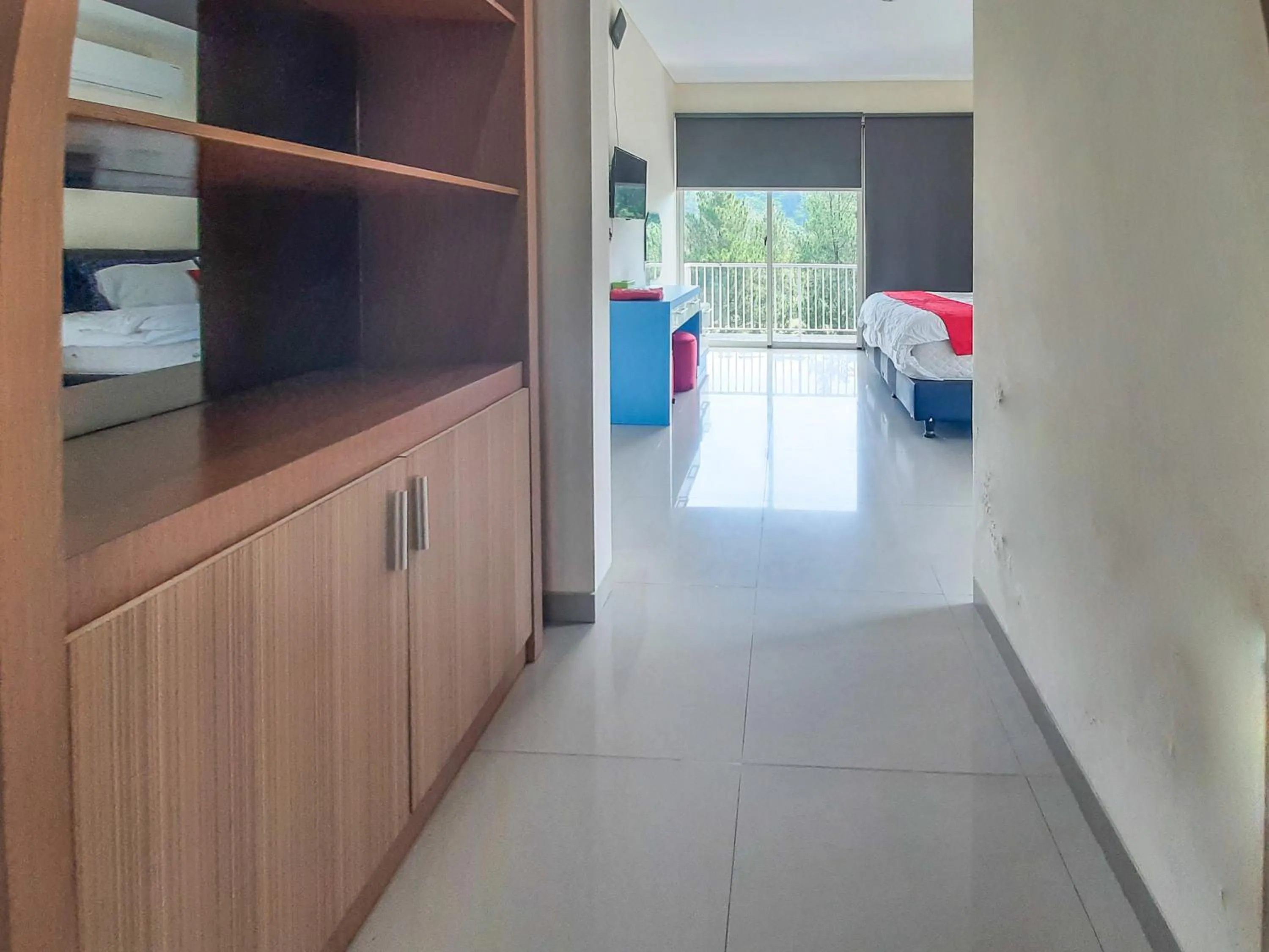 Bedroom in RedDoorz at Villa Taman Dayu Pandaan 2